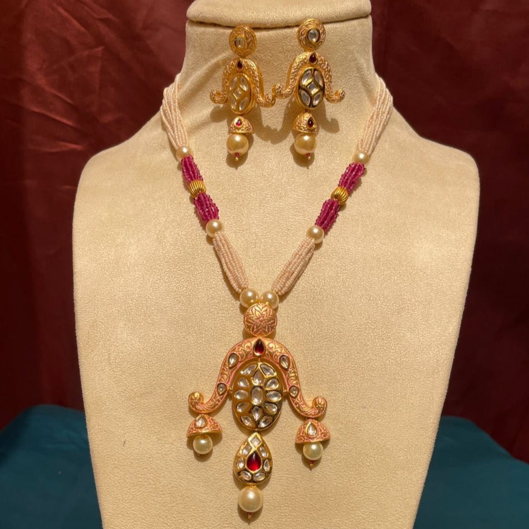 Antique gold Lakshmi peacock kundan choker - Indian Jewellery Designs
