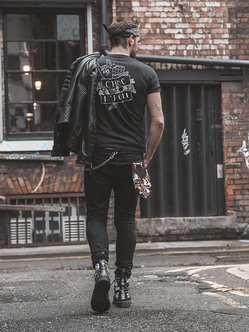 Choc 'N' Roll Tee Black – Oli The Choc