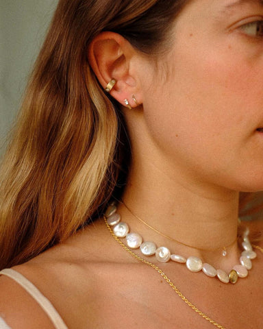 Find Your Perfect Necklace Scale Based on Bust Size