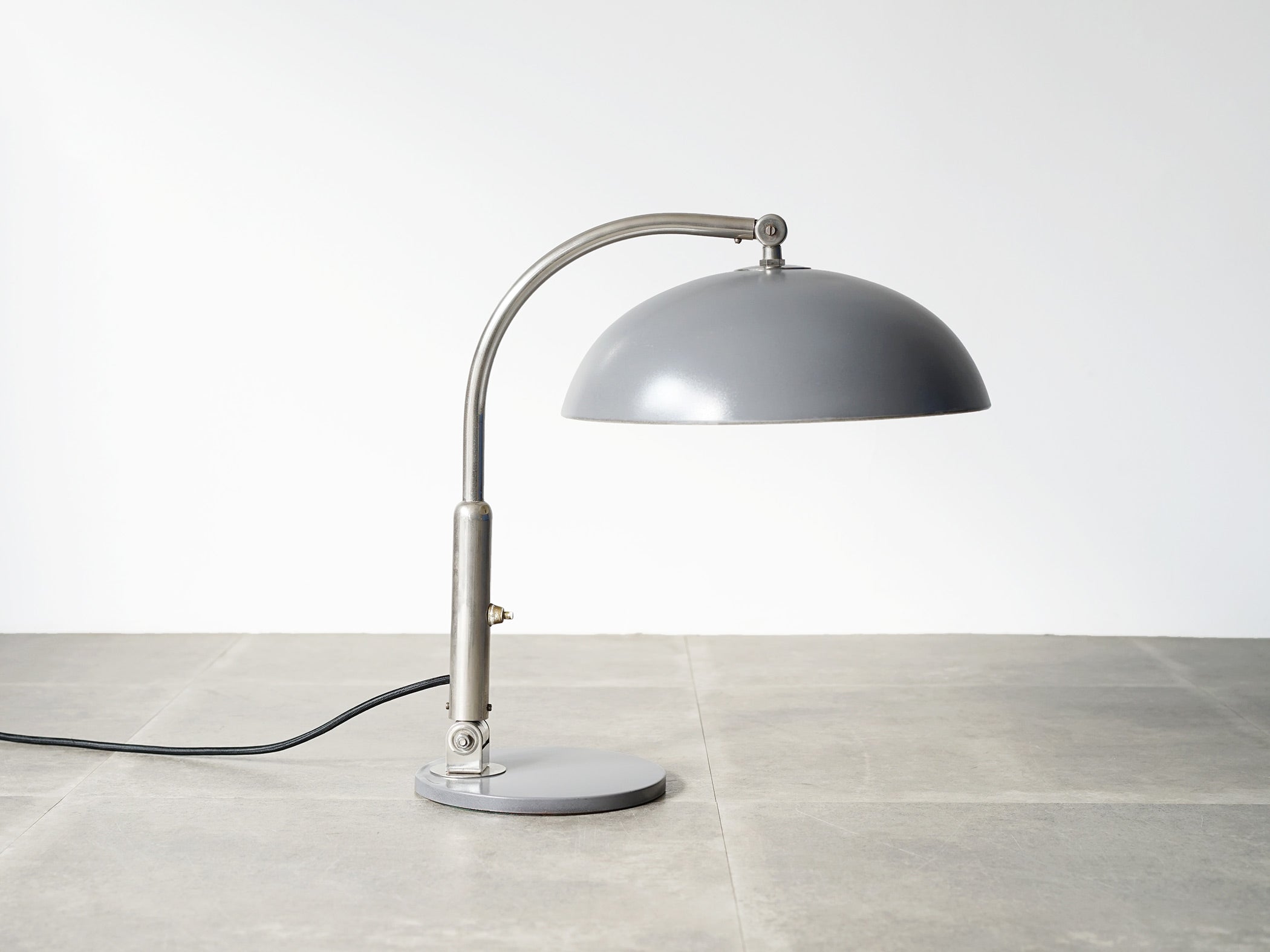 ヘルマンブスケット スタンドライト オランダのインテリア Herman Busquet Adjustable Table lamp