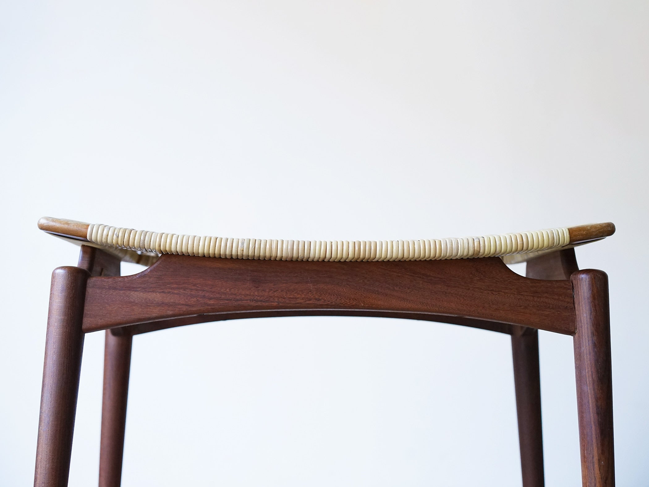 Ølholm Møbelfabrik teak cane stool スツール北欧