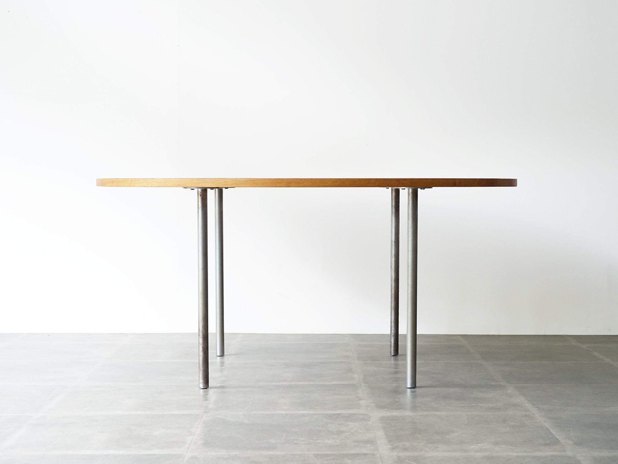 ポールケアホルム テーブルPK39 Poul Kjærholm table