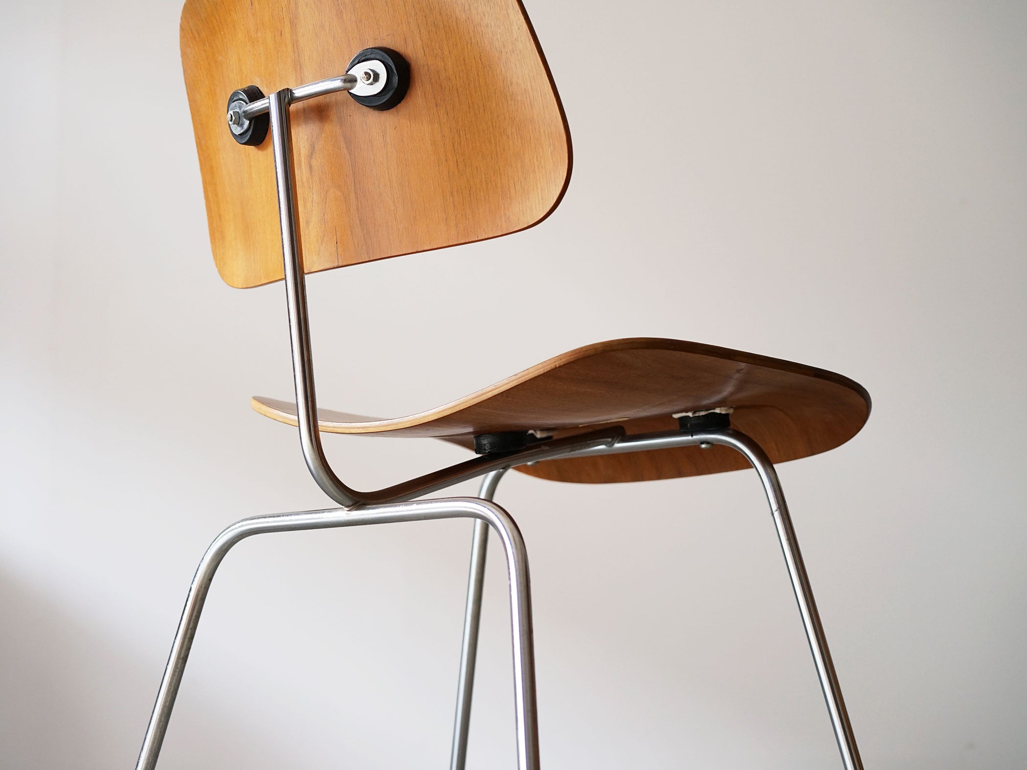 Charles Eames/チャールズ・イームズ　トラベラーメモリー