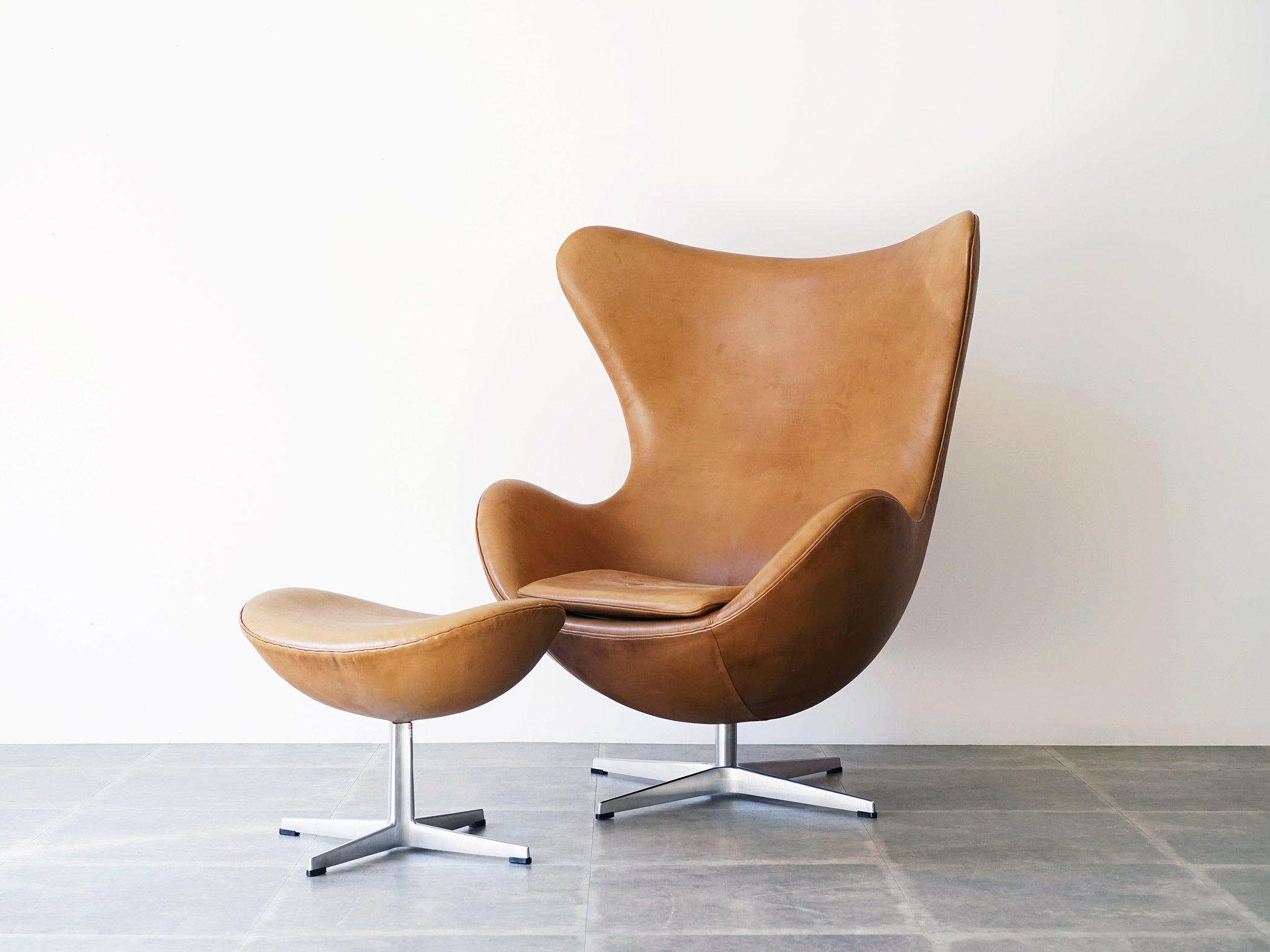 Arne Jacobsen The Egg Chair アルネヤコブセン エッグチェア