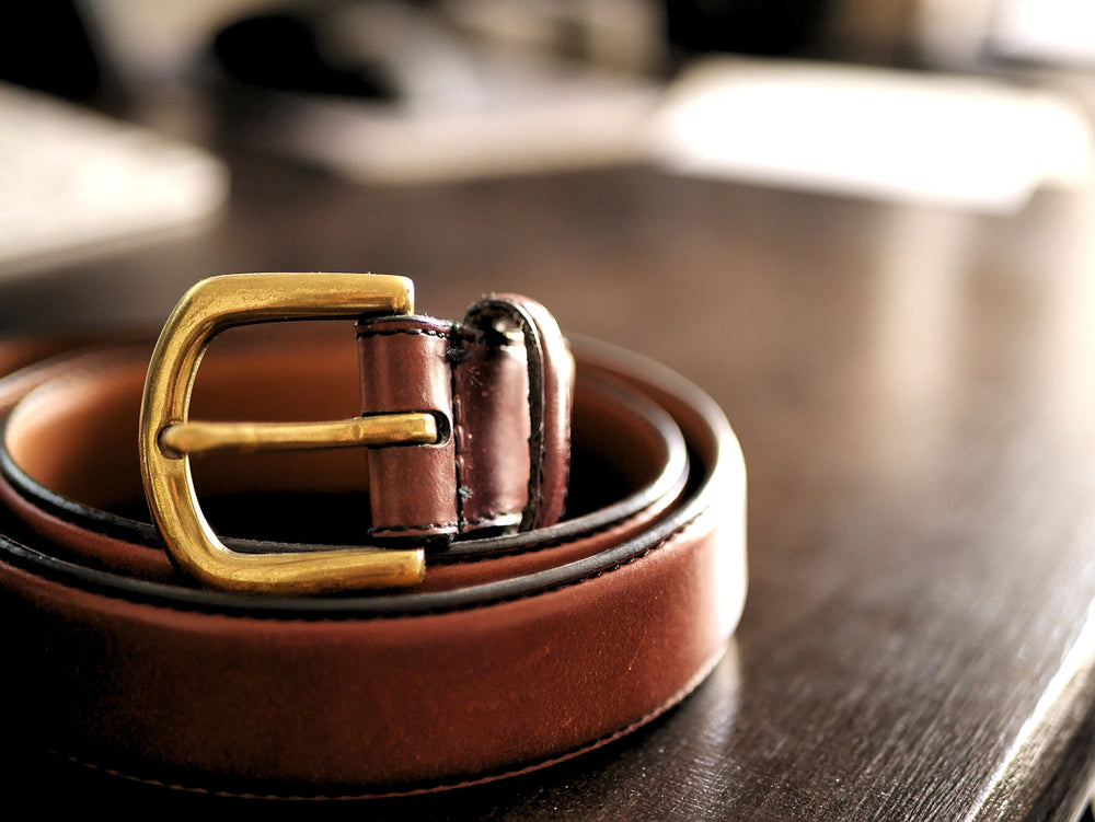 Men's Classic Gold/Silver V-Buckle Design Soft Calfskin Belt