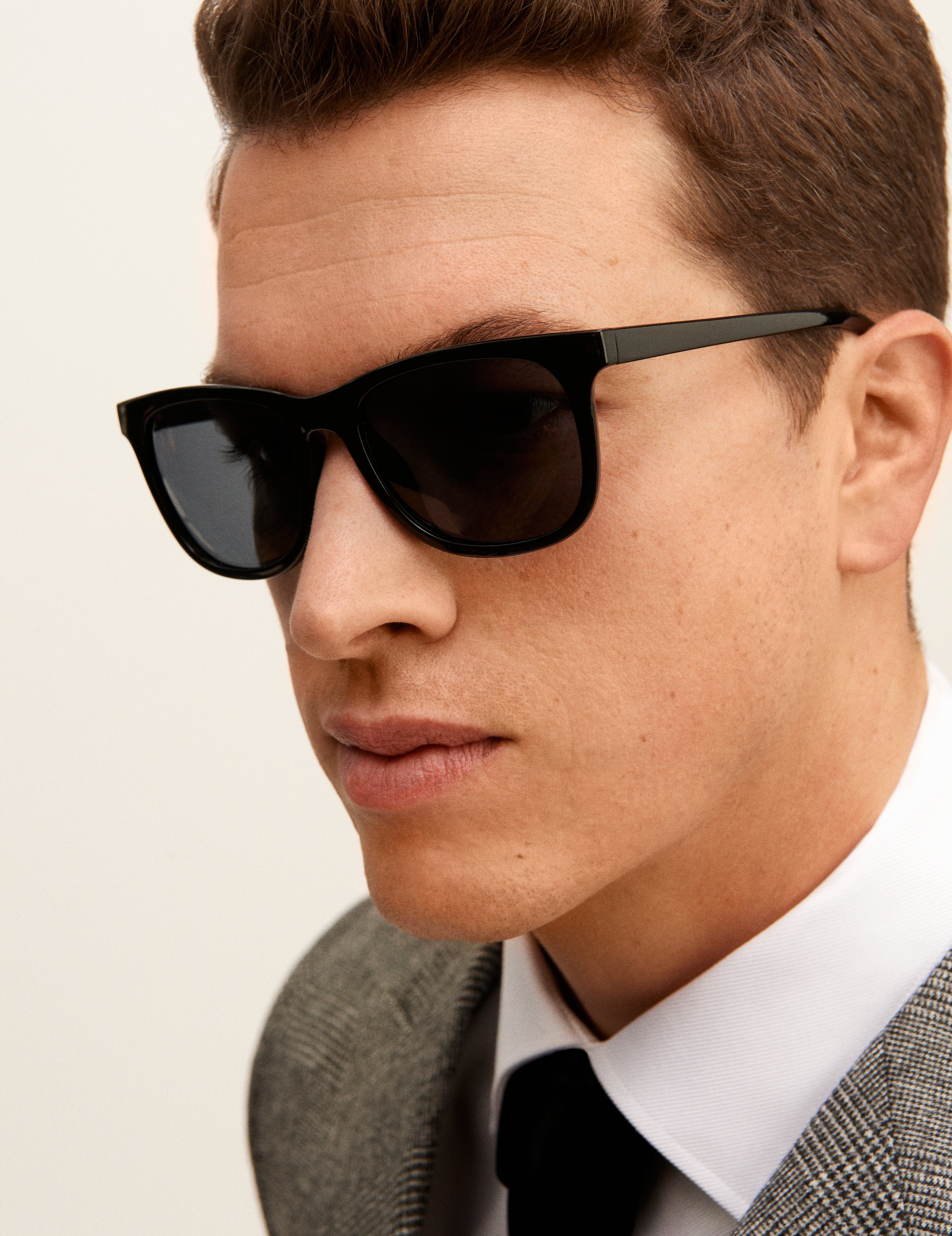 Men's square sunglasses