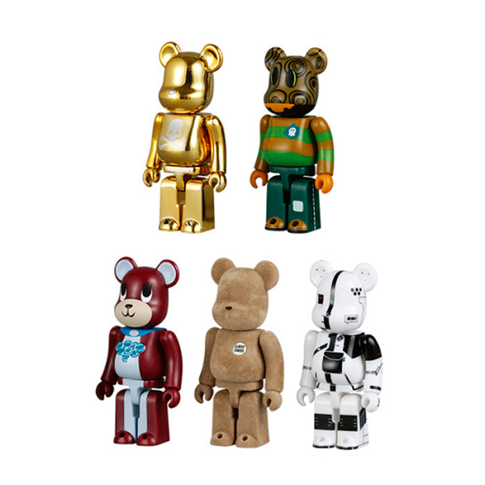 98%OFF!】 BE@RBRICK WORLD WIDE TOUR 1 2 BOOKセット希少 asakusa.sub.jp