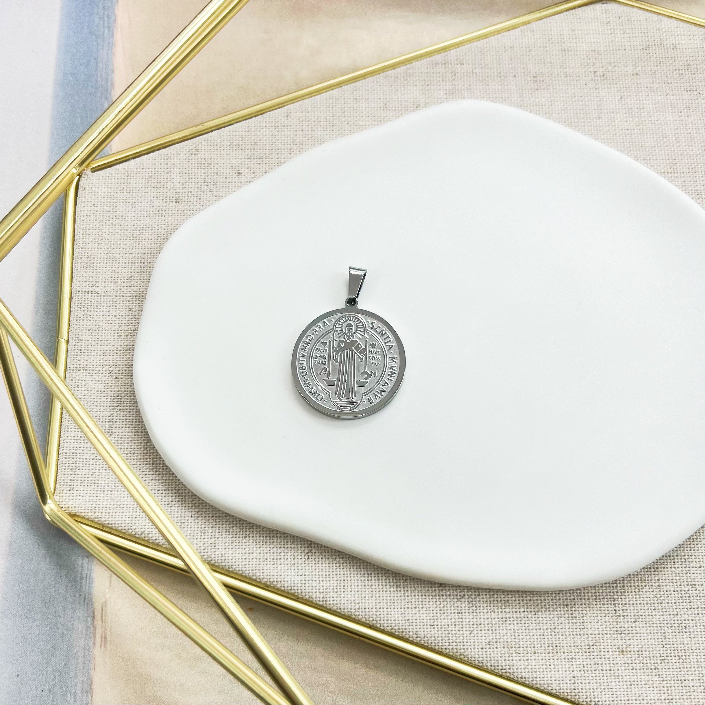 13P-203 SLV RELIGIOUS PENDANT