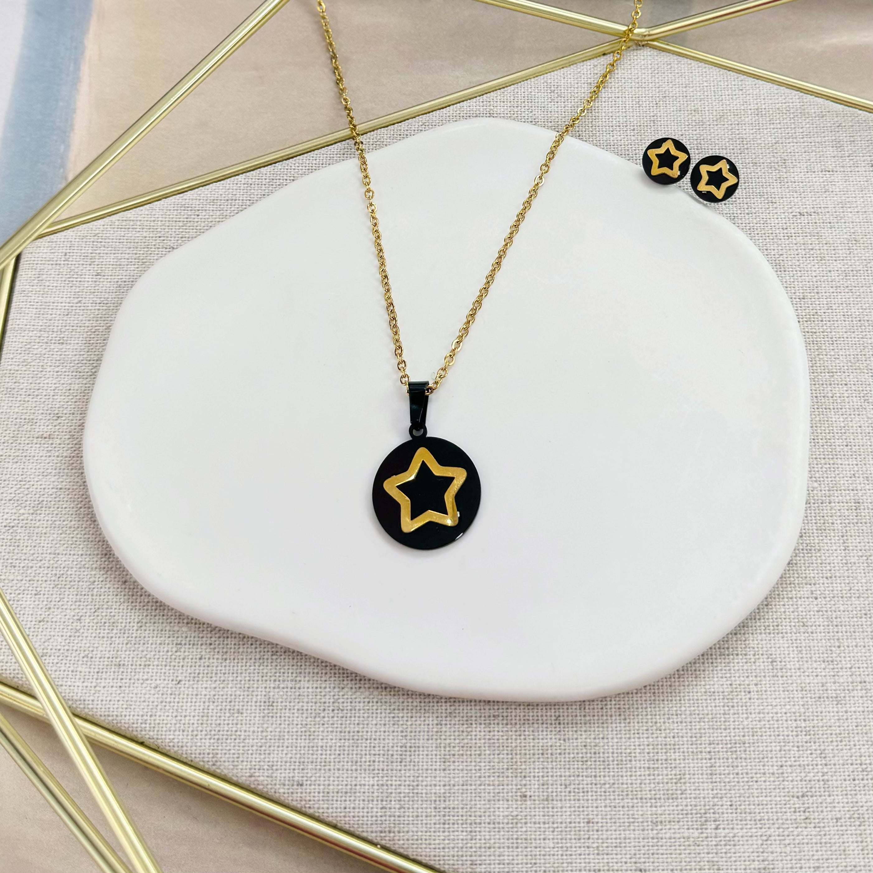 126S-004GBK GD BLK STAR SET