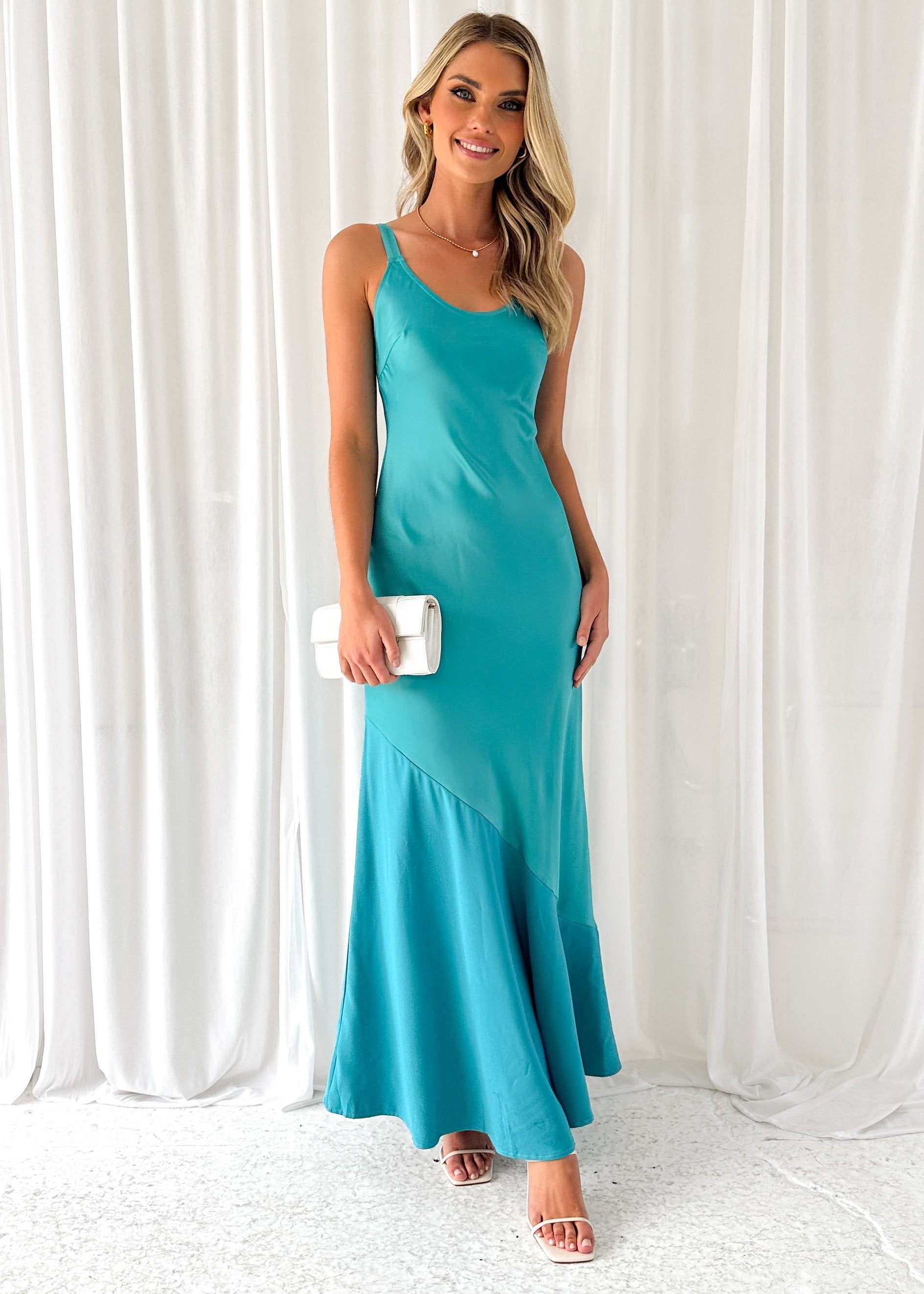 Doiry Midi Dress - Aqua