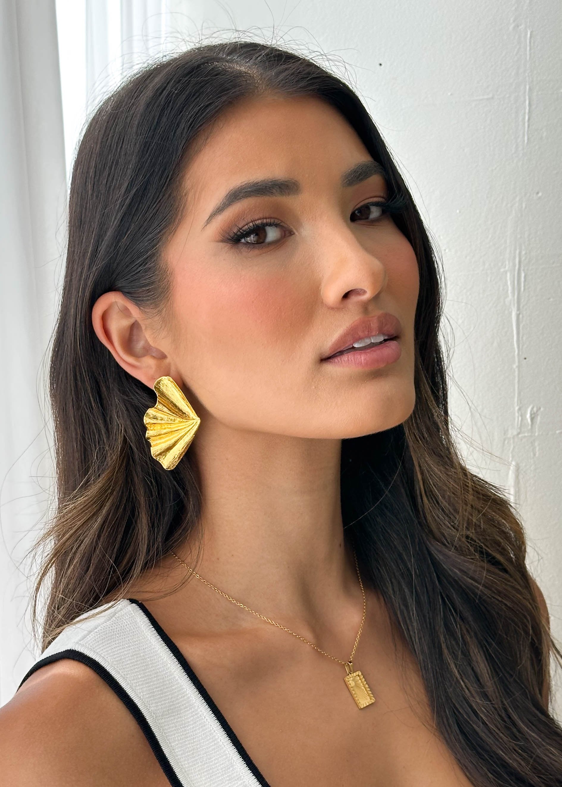 Kandra Earrings - Gold