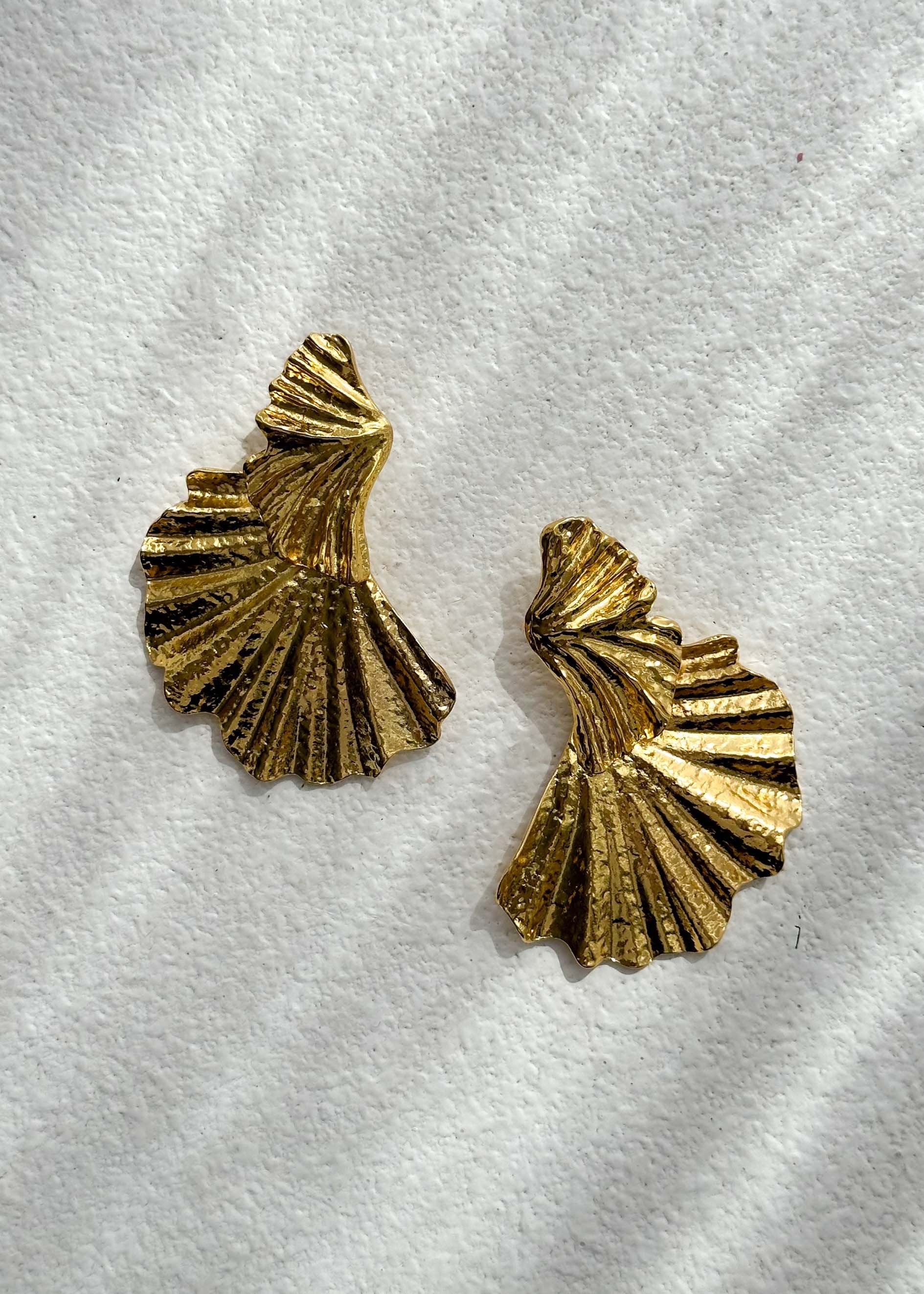 Phellora Earrings - Gold