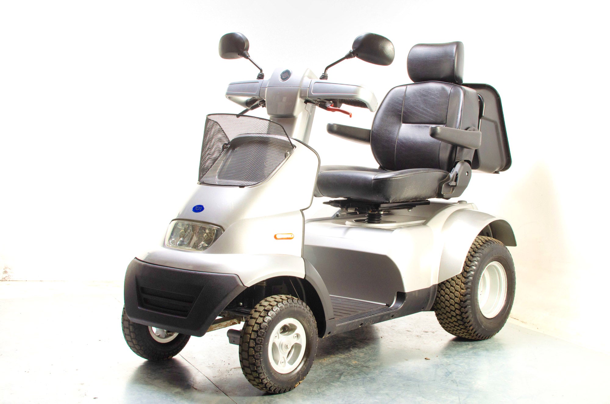 TGA Breeze S4 GT Electric Mobility Scooter Used 8mph All-Terrain Large
