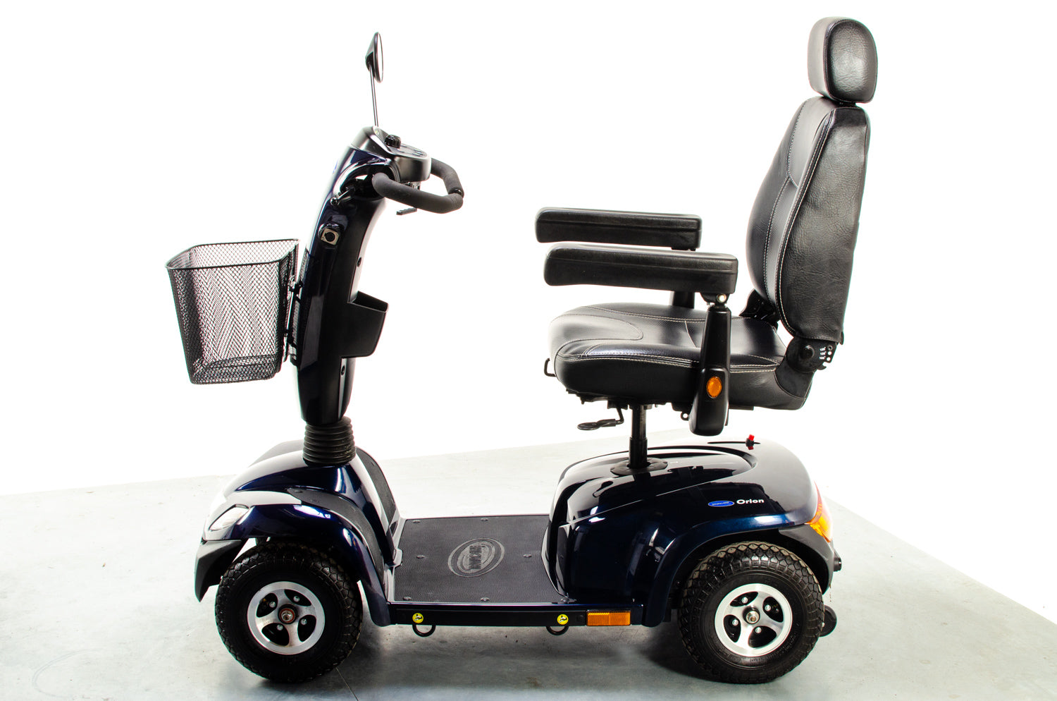 Invacare Orion Midsize Mobility Scooter 8mph Pavement Road Suspension