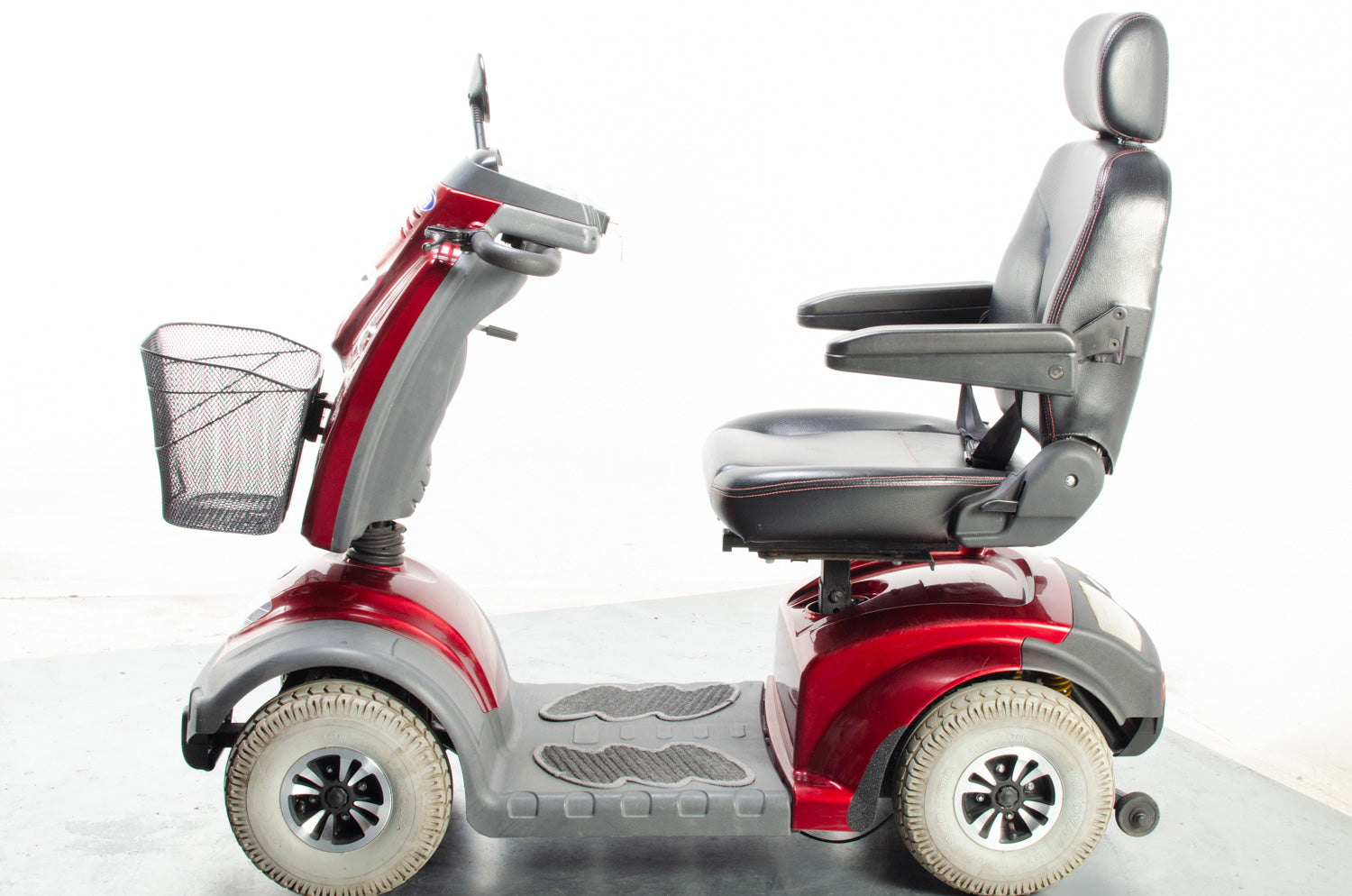 2014 TGA Mystere 8mph Mid Size Mobility Scooter in Red
