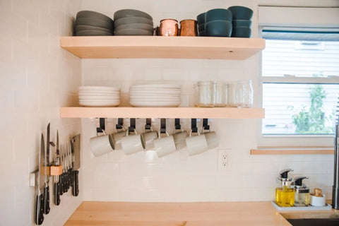 kitchen floating shelves