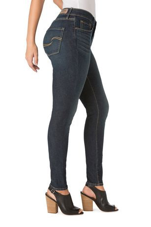 signature levi strauss curvy skinny jeans