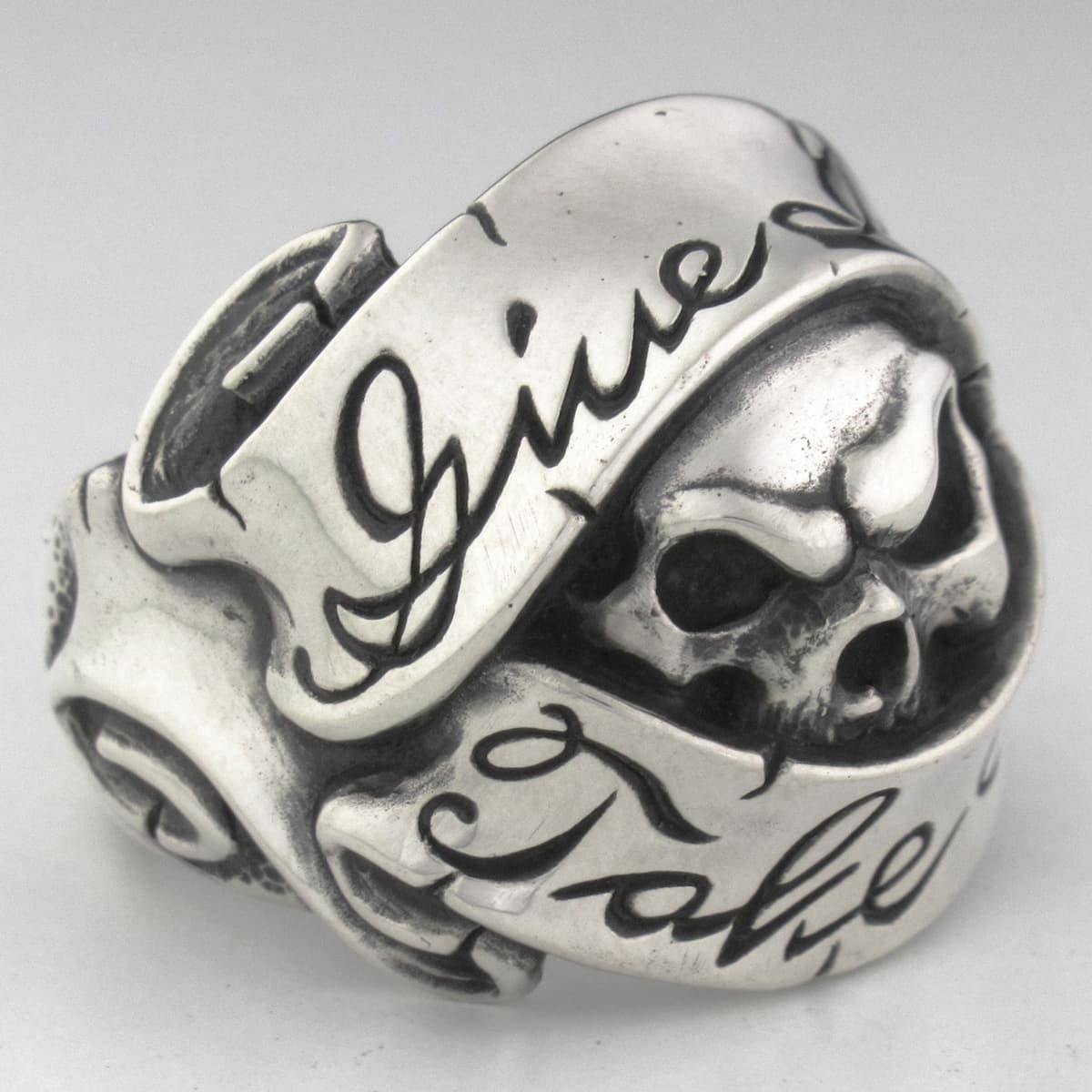 Give No Take No Skull Ring 2