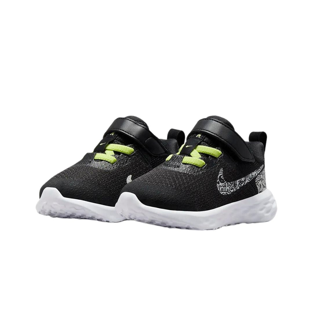 Nike Revolution 6 Gs Running Shoes