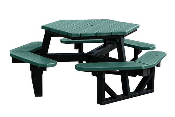 100% Recycled Picnic Table