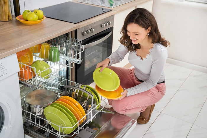 What are the main characteristics you should consider before buying a dishwasher?