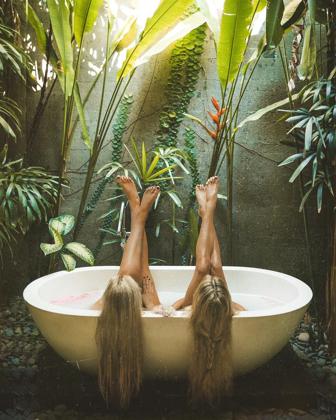 Bali bath tub villa