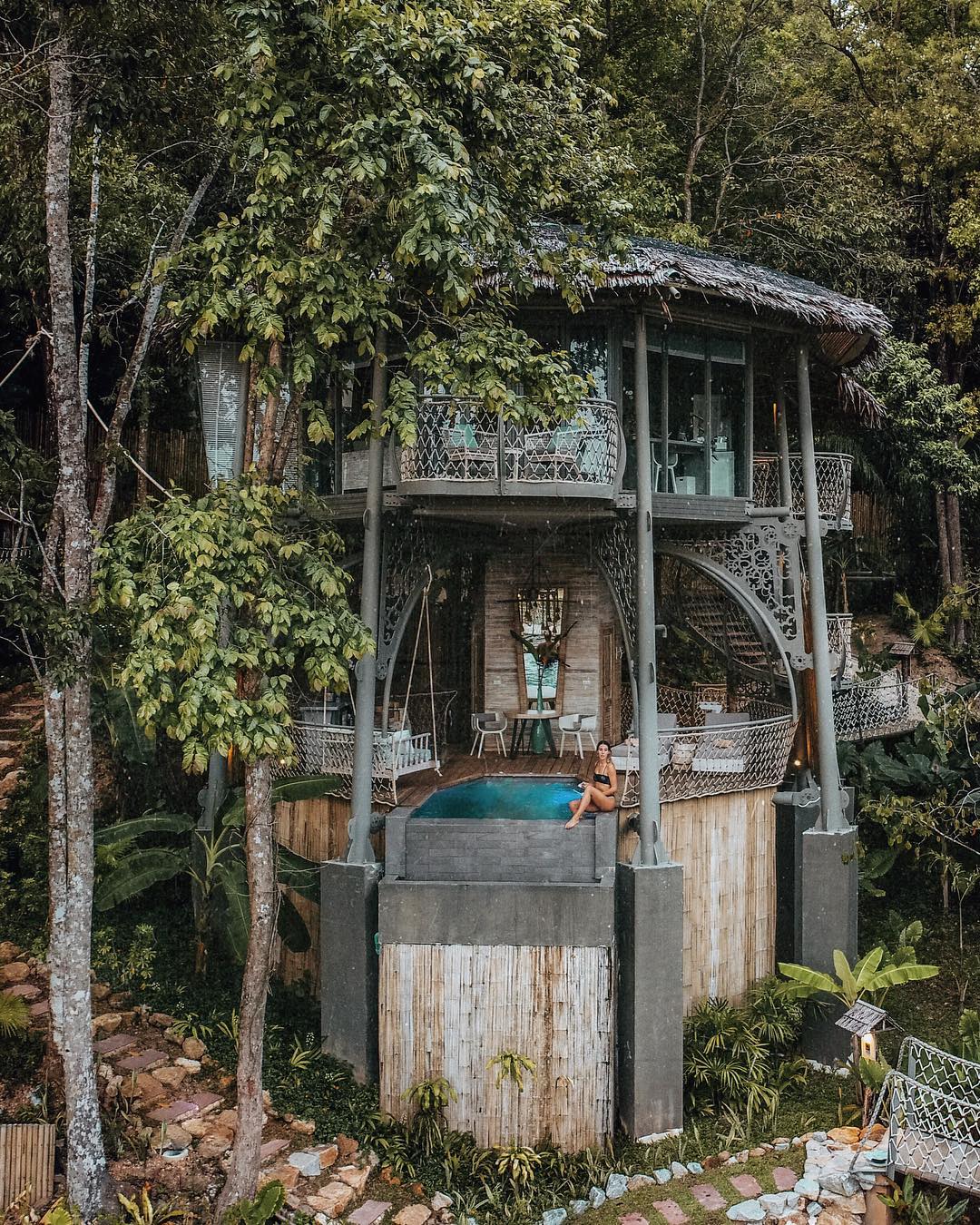 Treehouse villa in Thailand