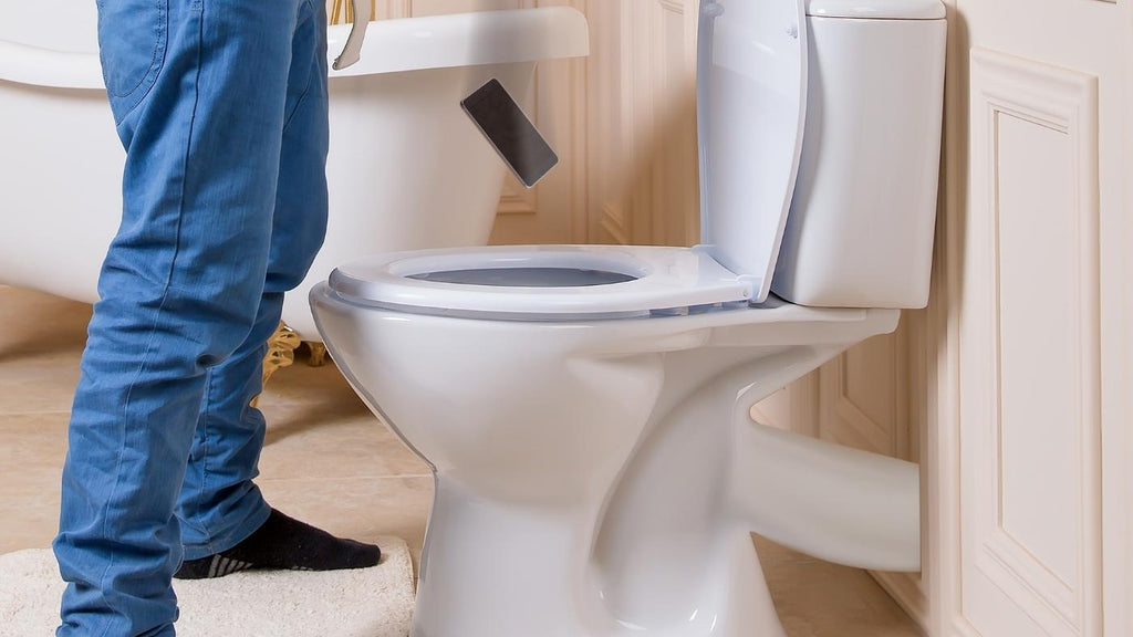 smartphone dropping in toilet