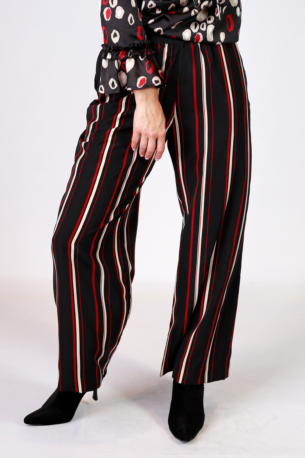 designer pants with stripe