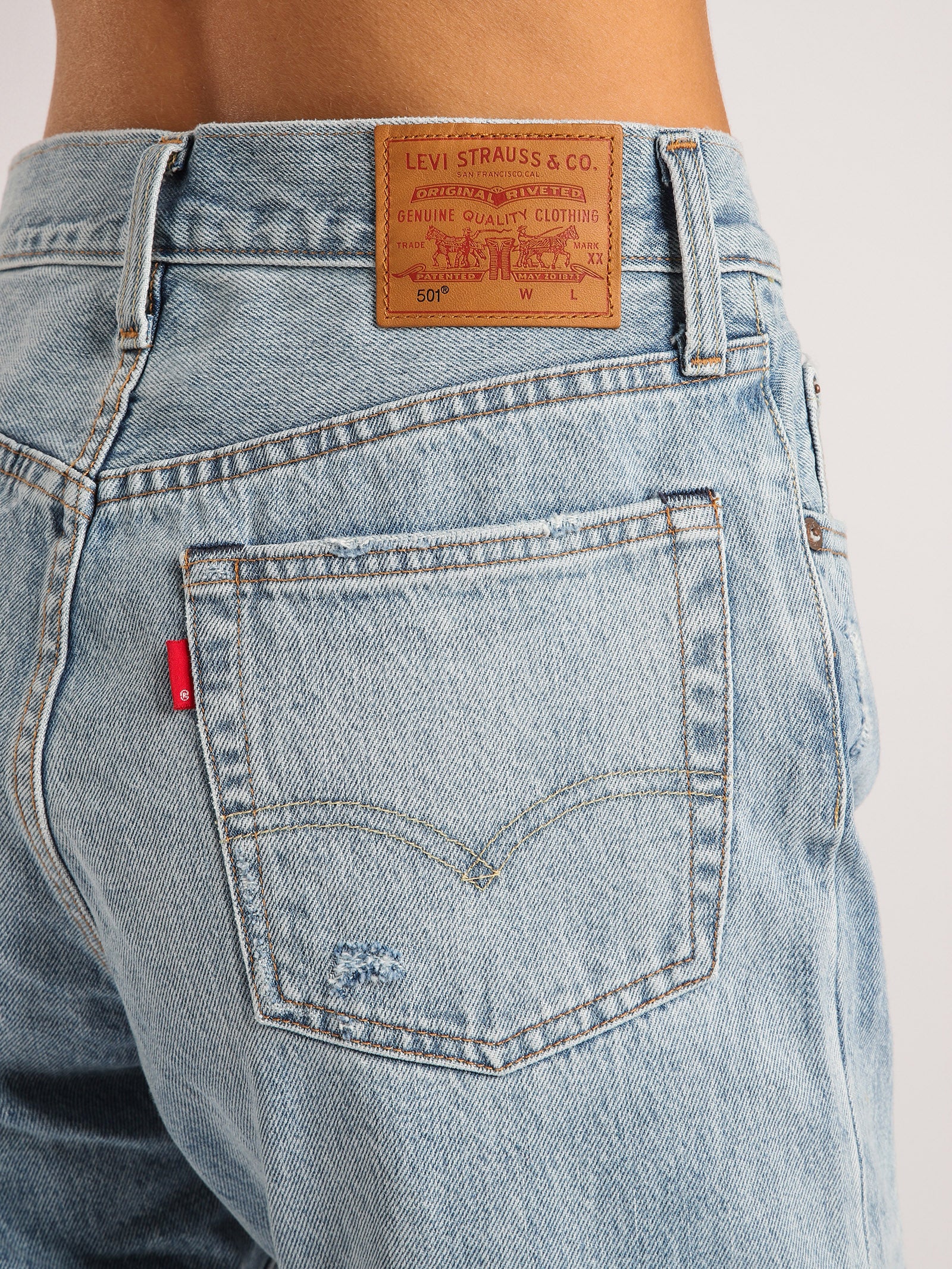 levis 501 lose the edge