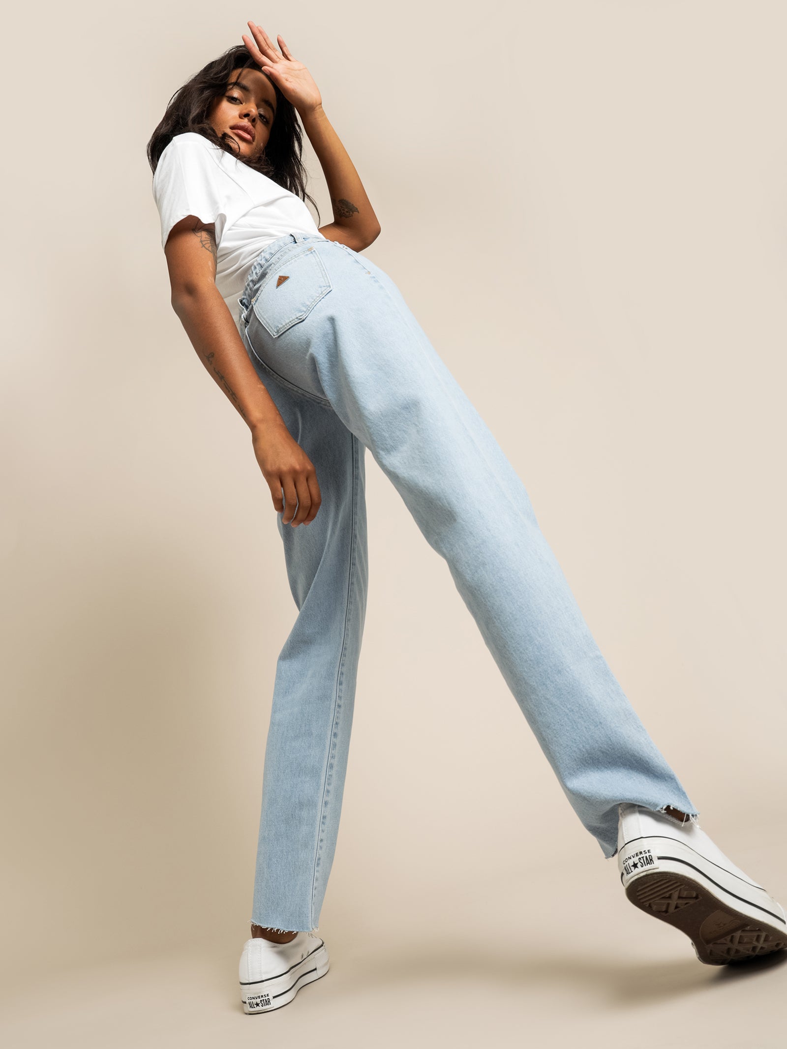 94 High Straight Mom Jeans in Walkway Blue Denim