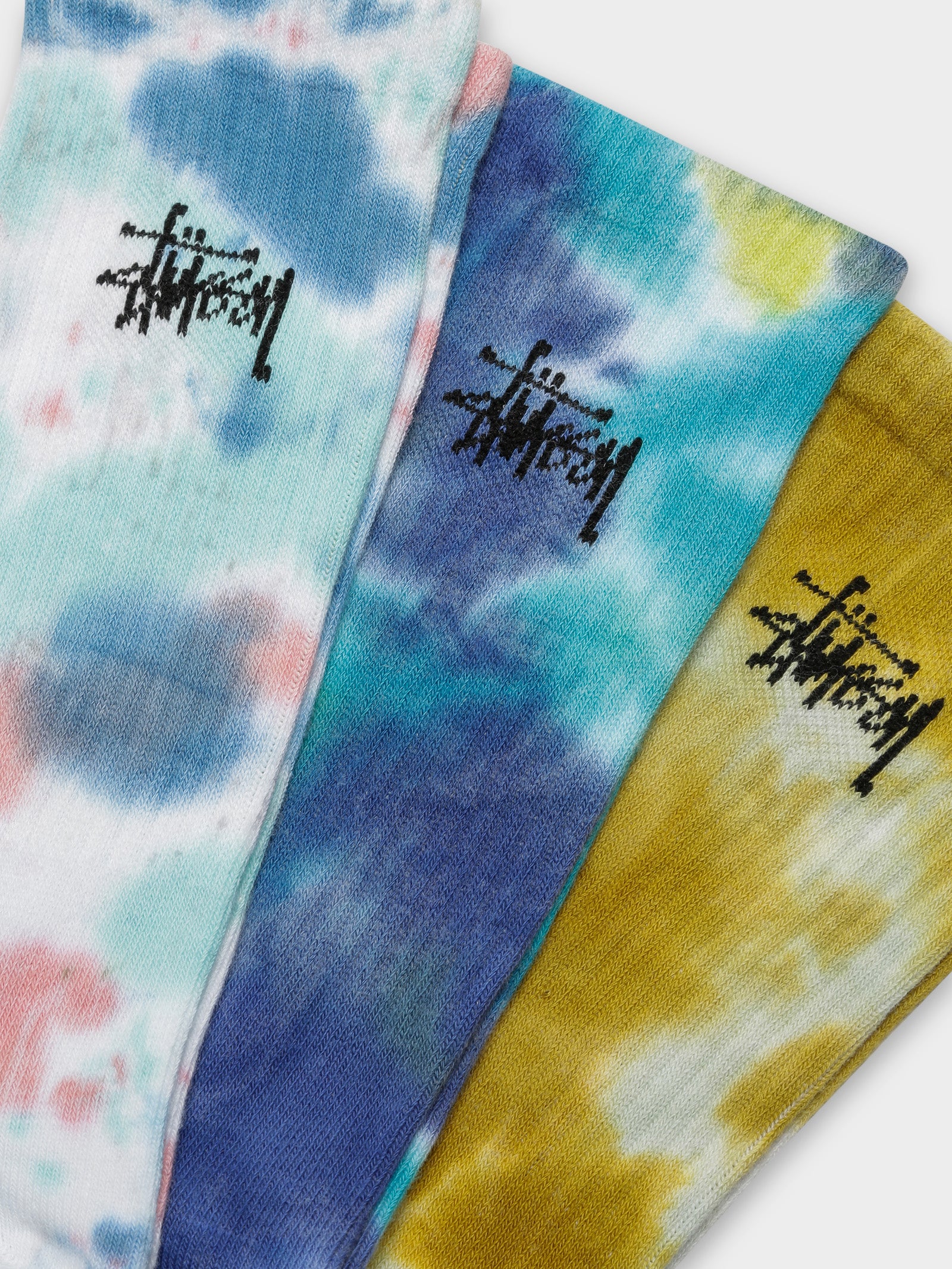 3 Pairs of Graffiti Crew Socks in Bright Tie Dye