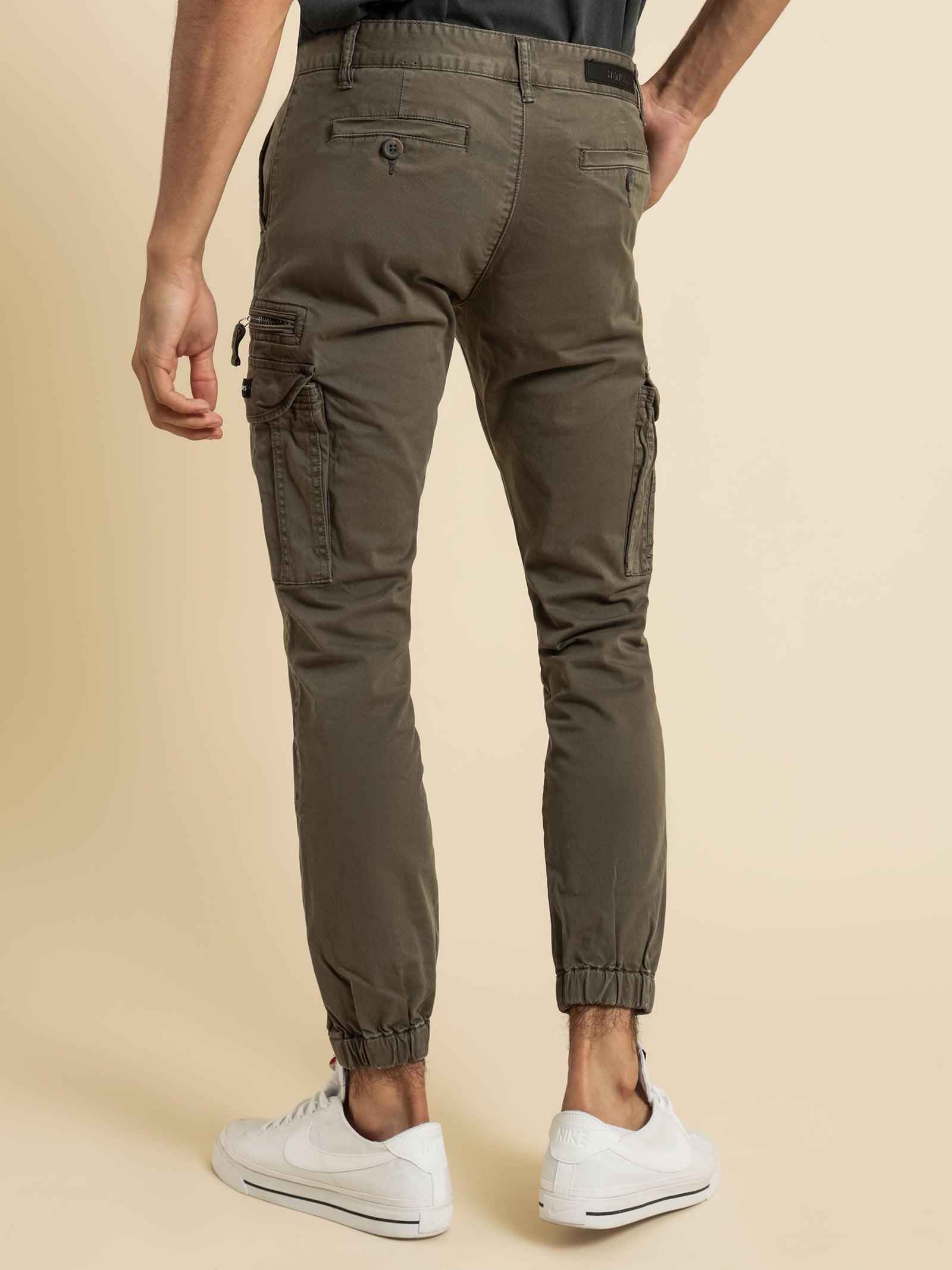 Eagle Cargo Pants in Army Green - Glue Store