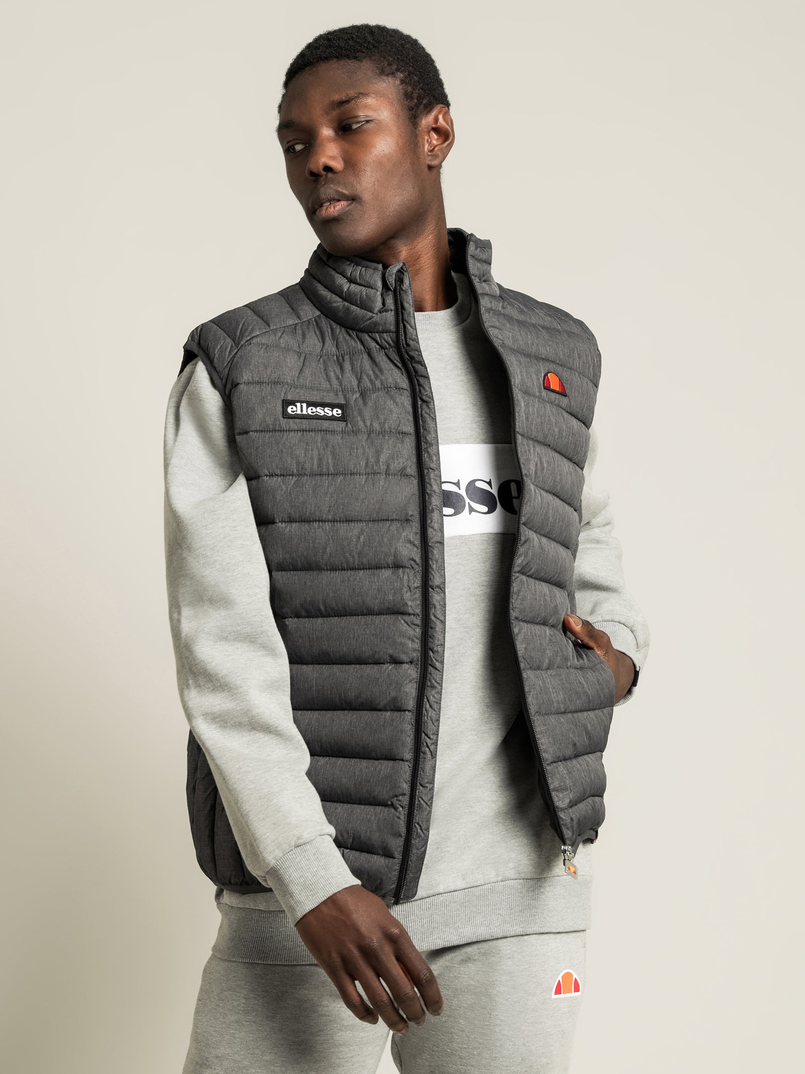 Bardy Puffer Vest in Dark Grey