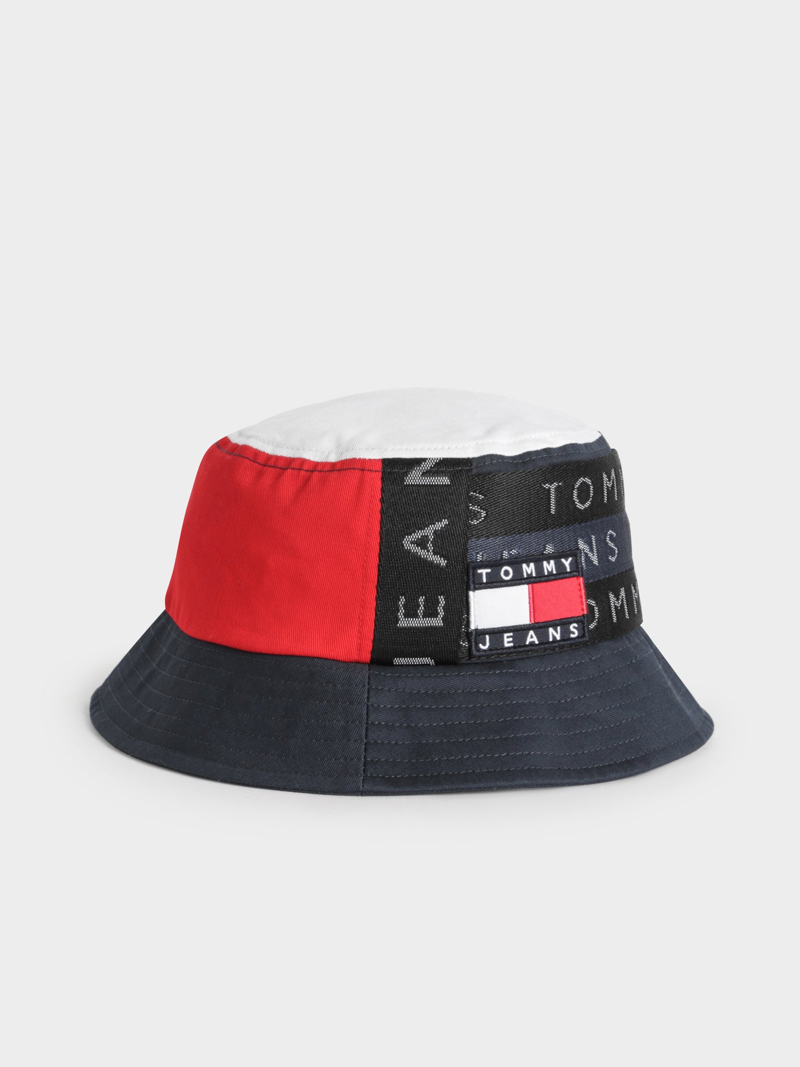 red tommy hilfiger bucket hat