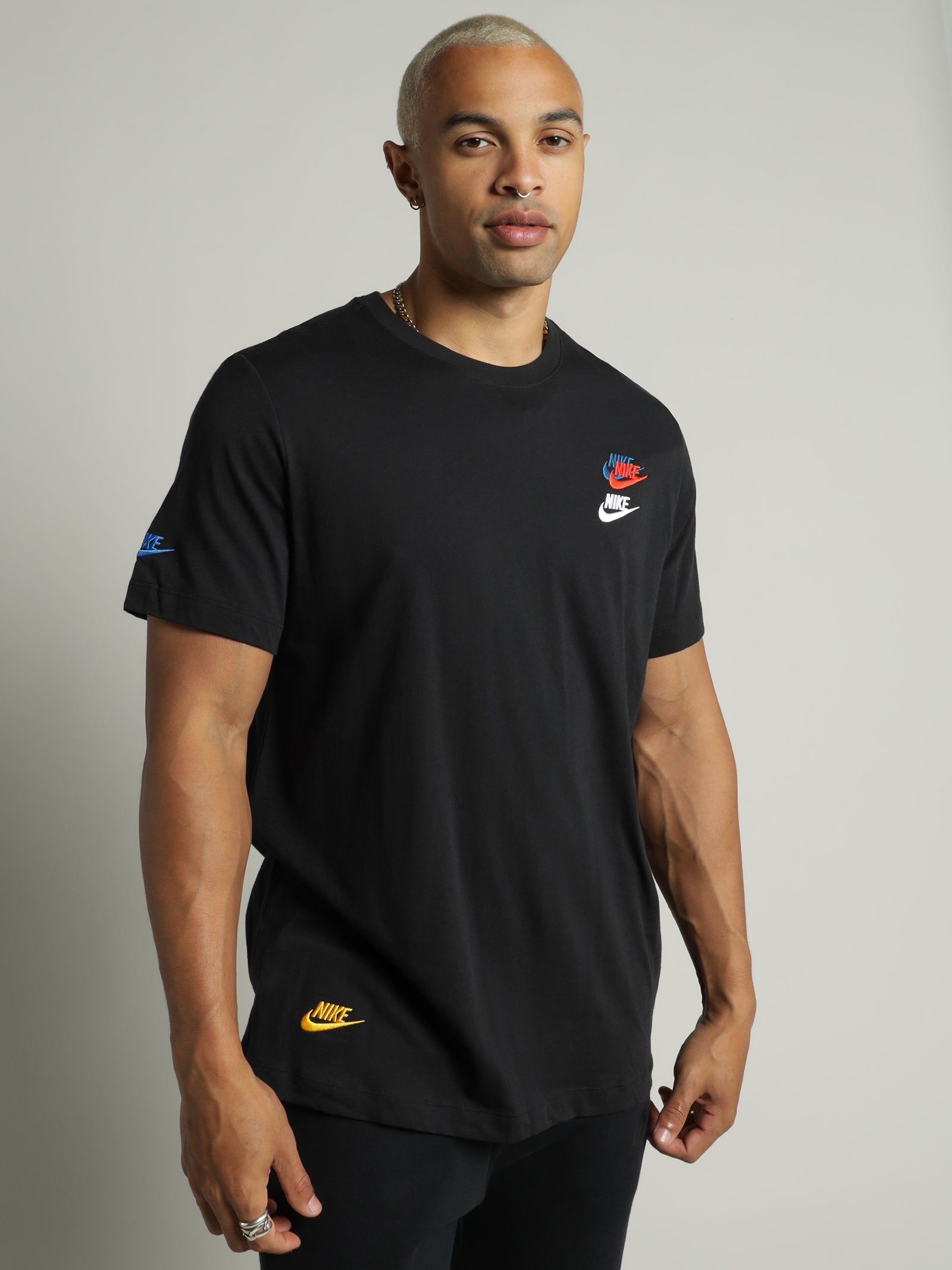 nike nsw club essentials