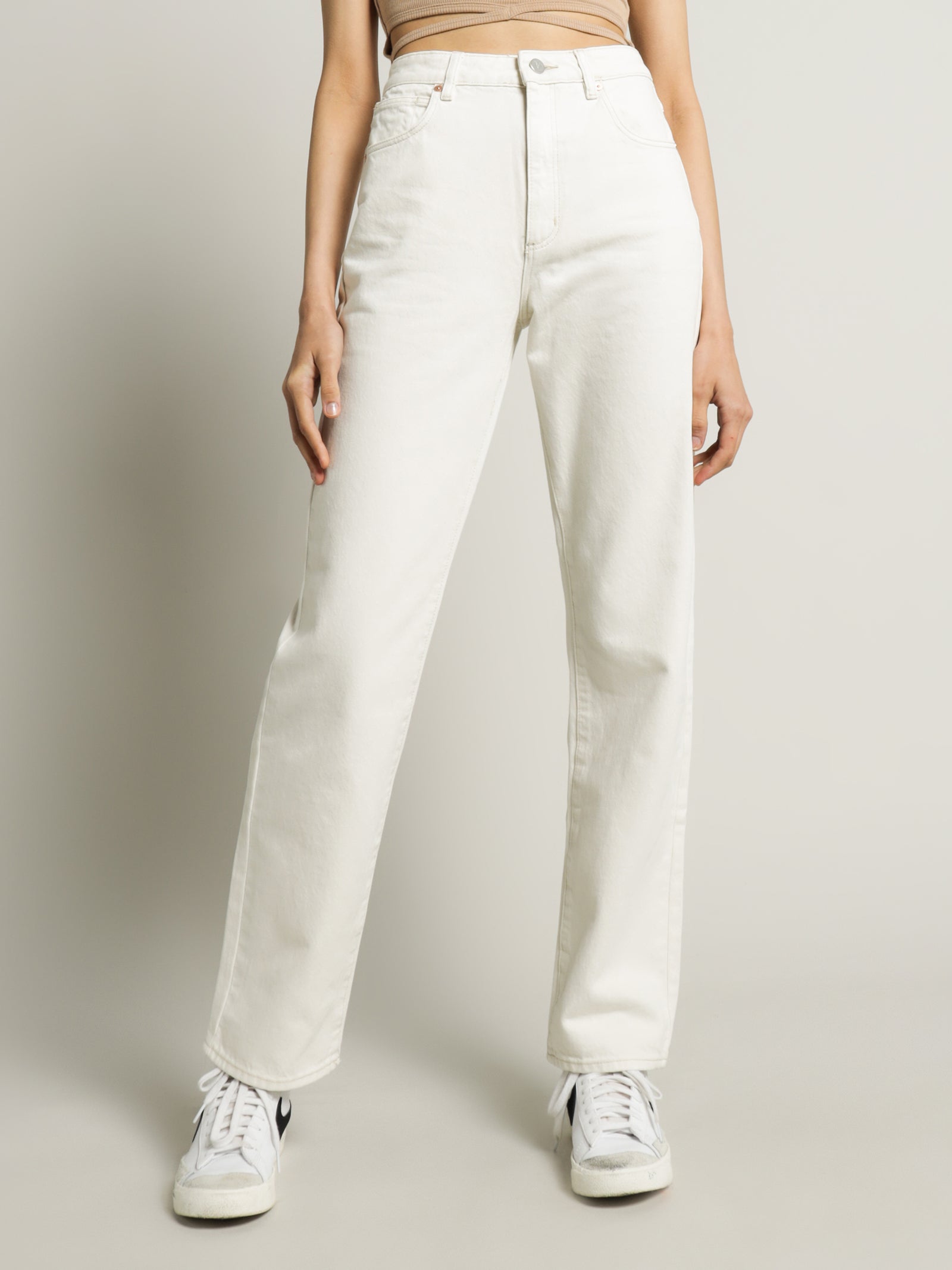 94 High Rise Slim Leg  Jeans in Stone White