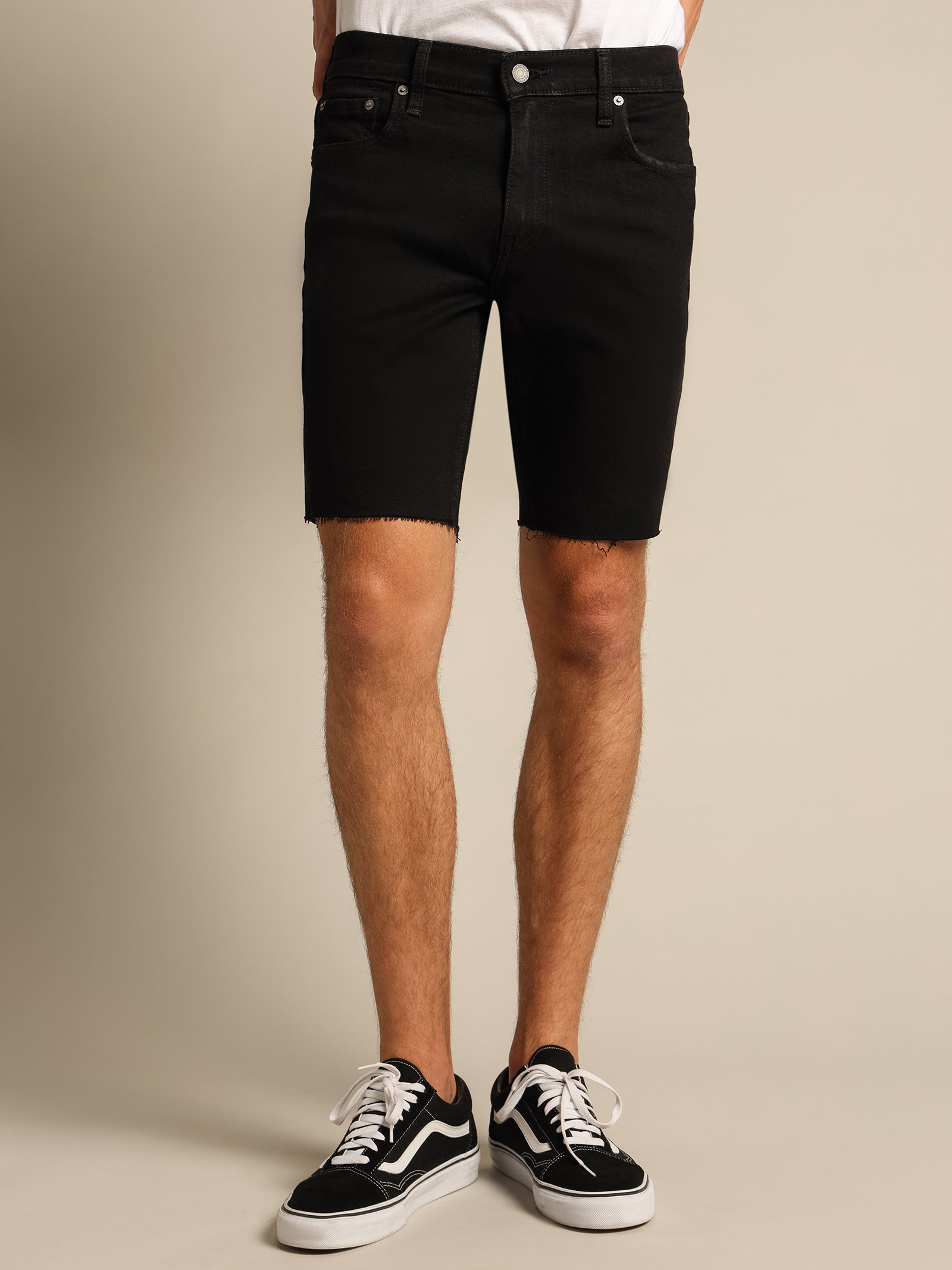 412 Slim Shorts in Black