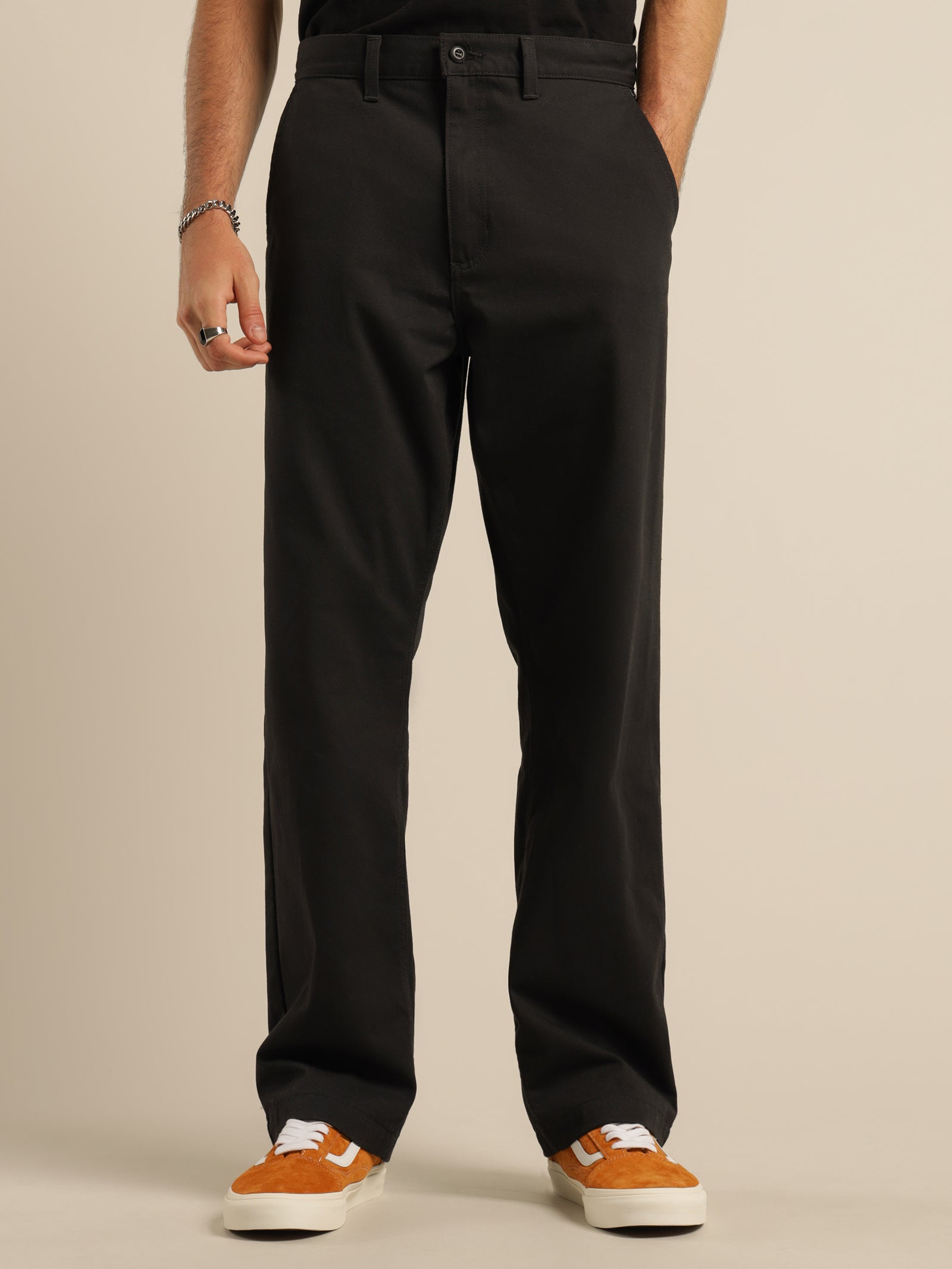 Authentic Chino Loose Pant in Black