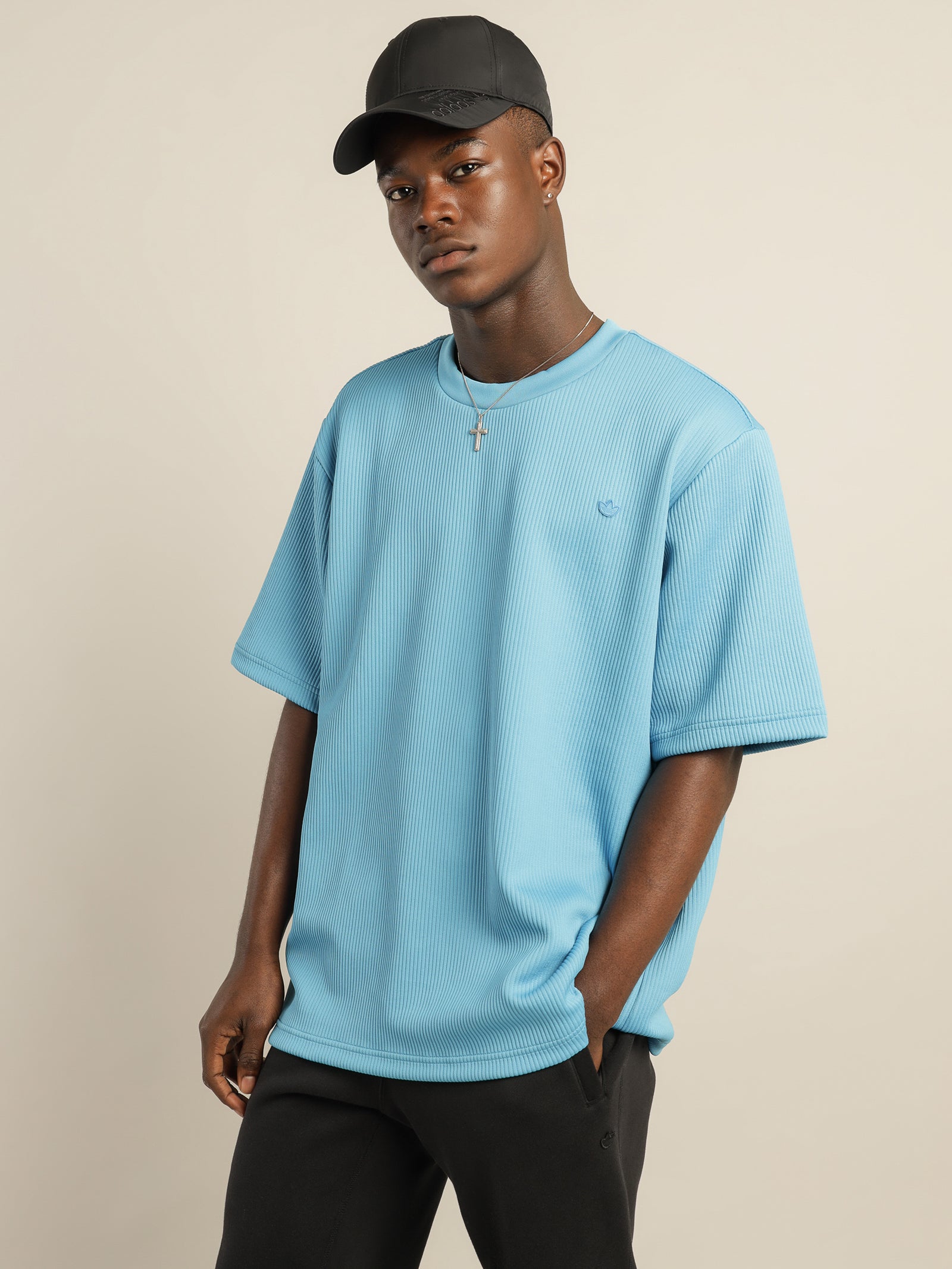 Adicolor Trefoil Plissé T-Shirt in Blue