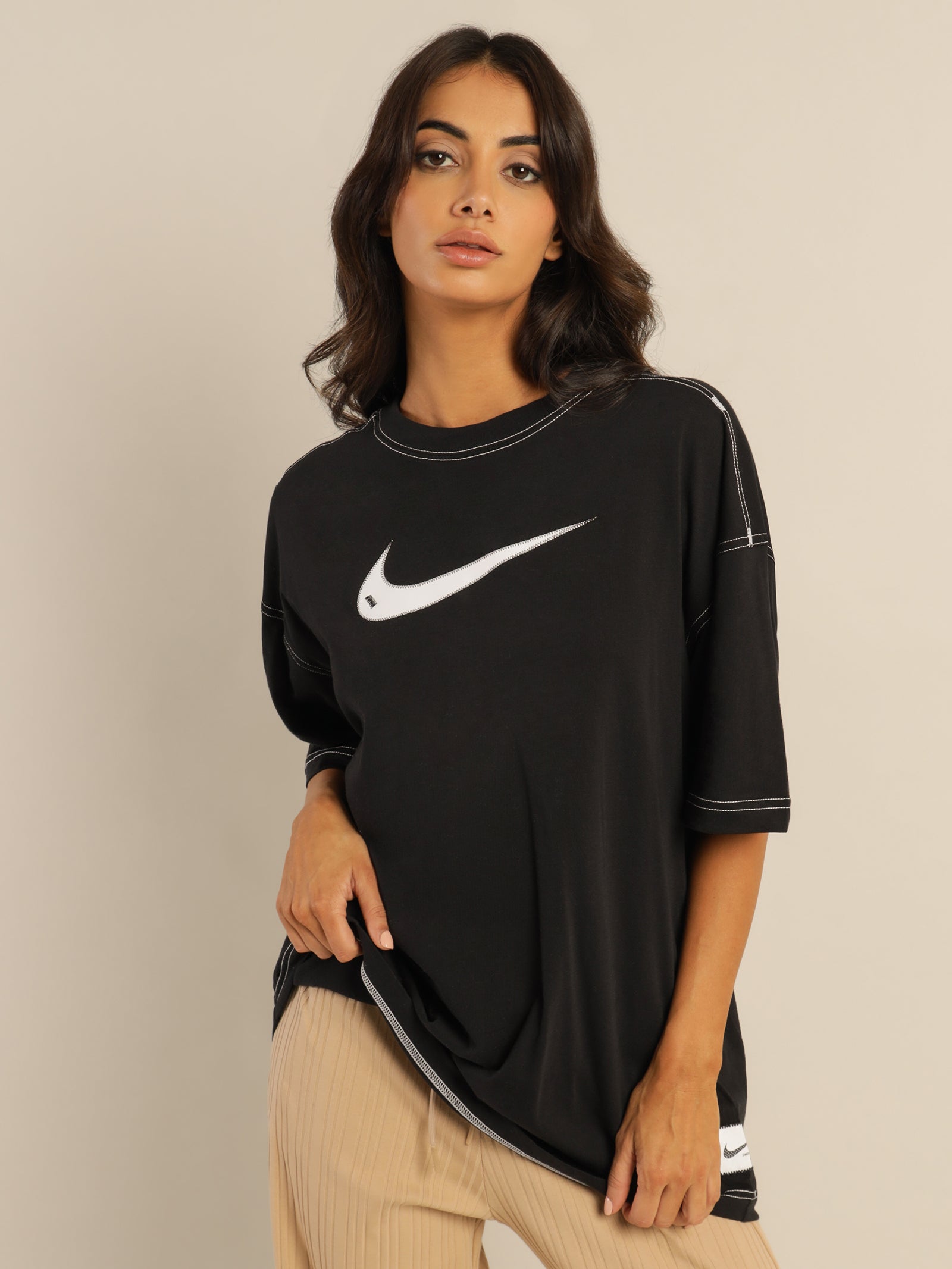 nike t shirt womens sale