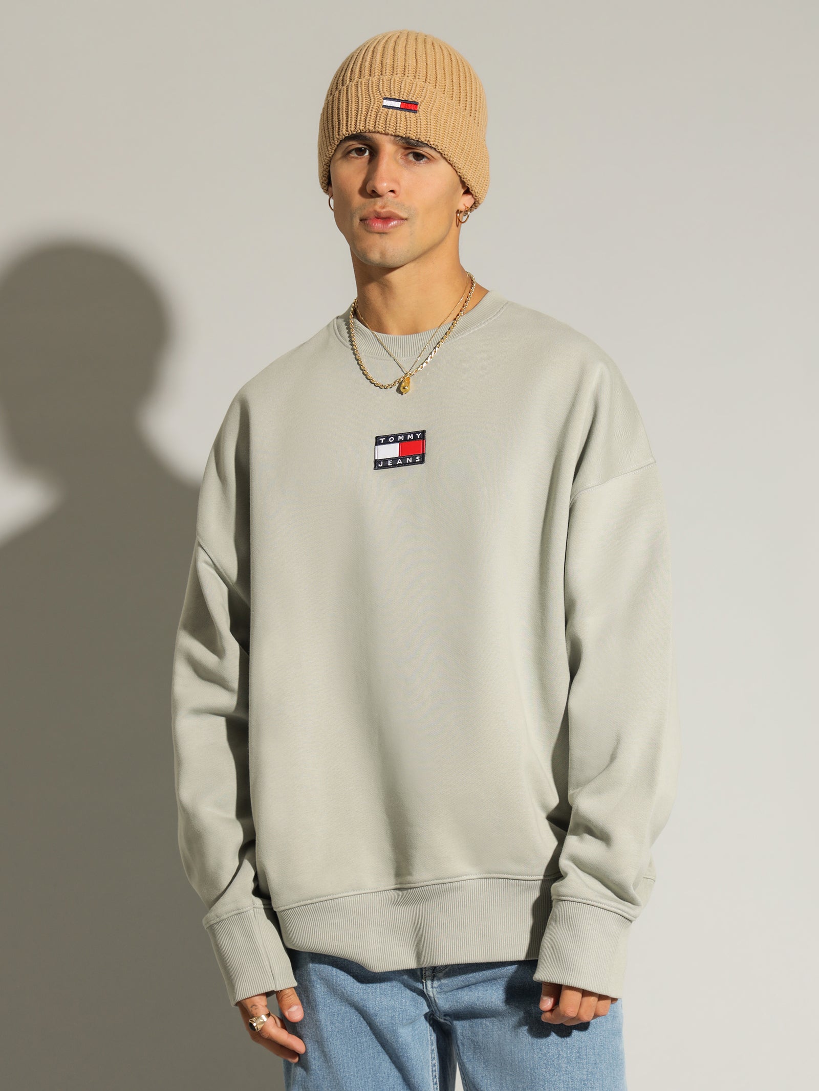 Badge Fleece Sweatshirt in Faded Willow Green