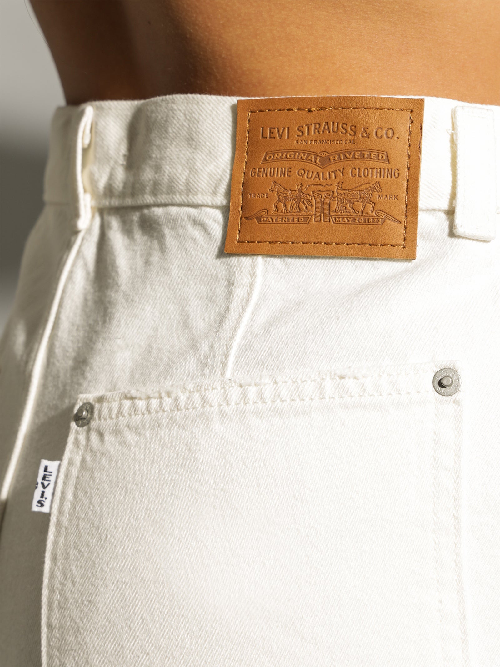 Dad Utility Jeans in It's Ecru Time White - Glue Store