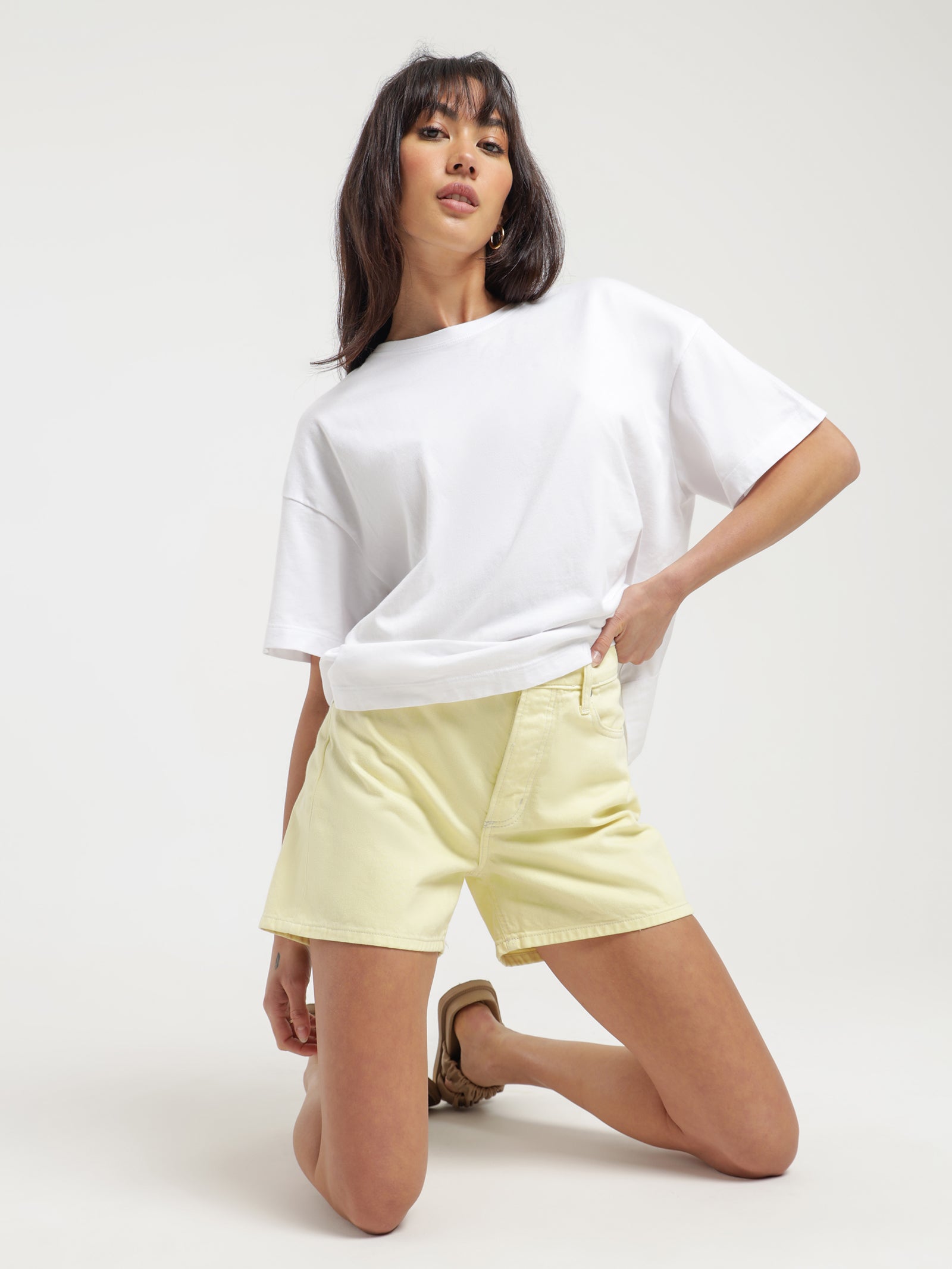 Agnes Shorts in Lemon