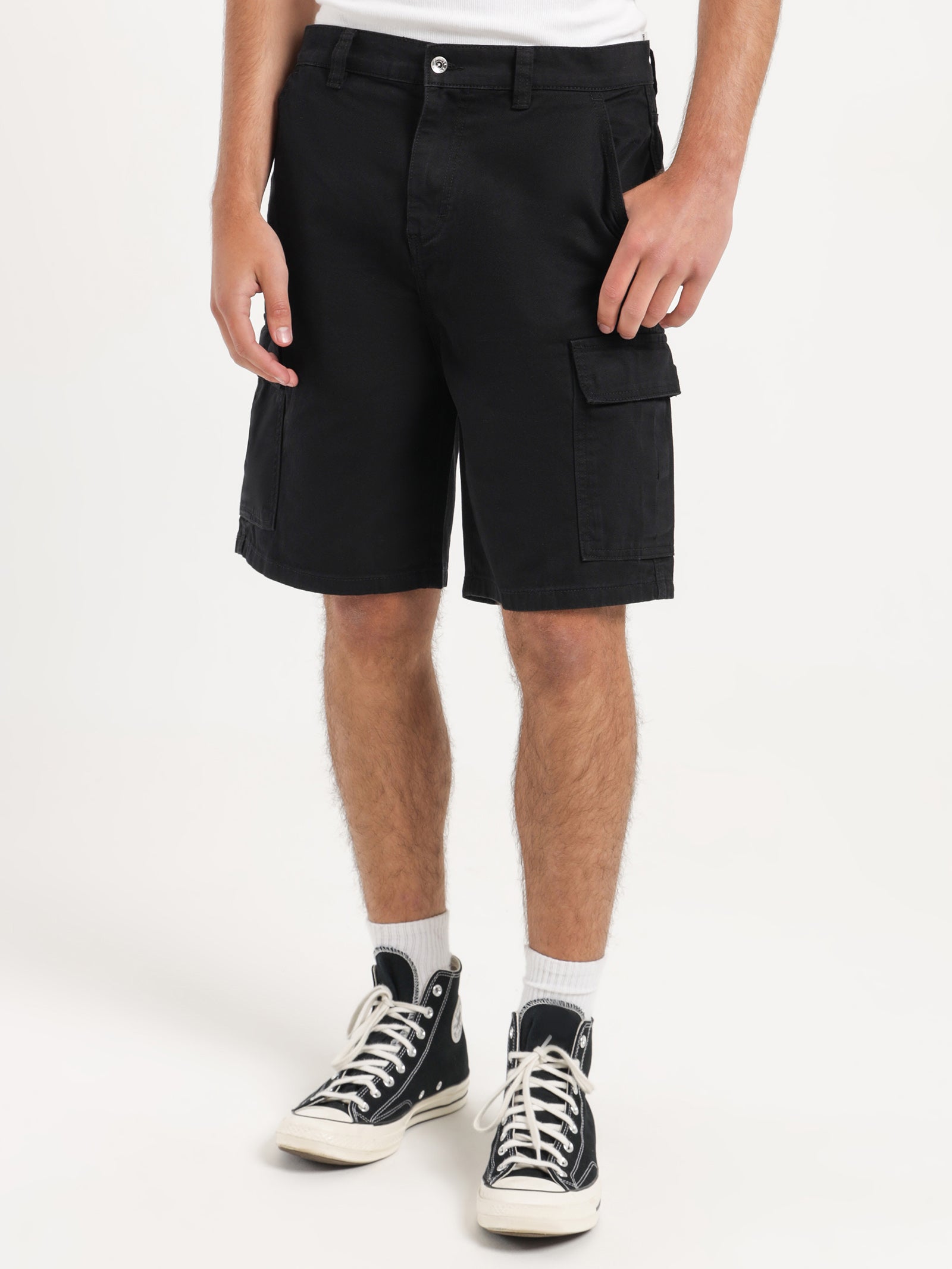 91 Cargo Shorts in Black