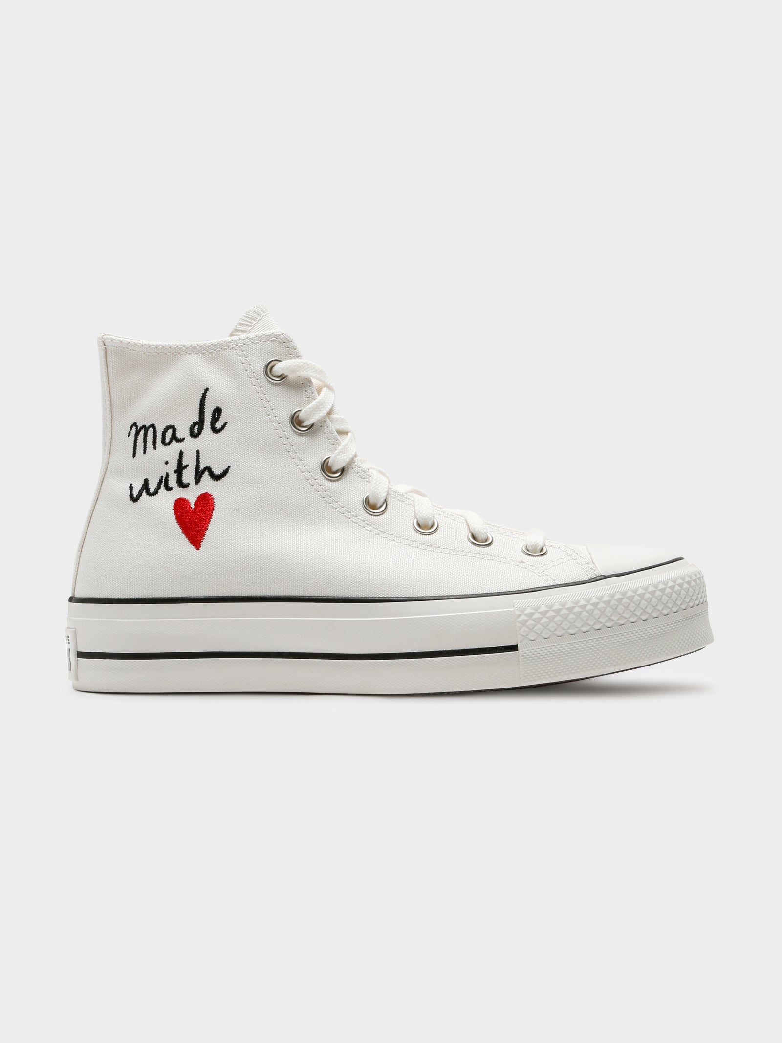 converse love heart white