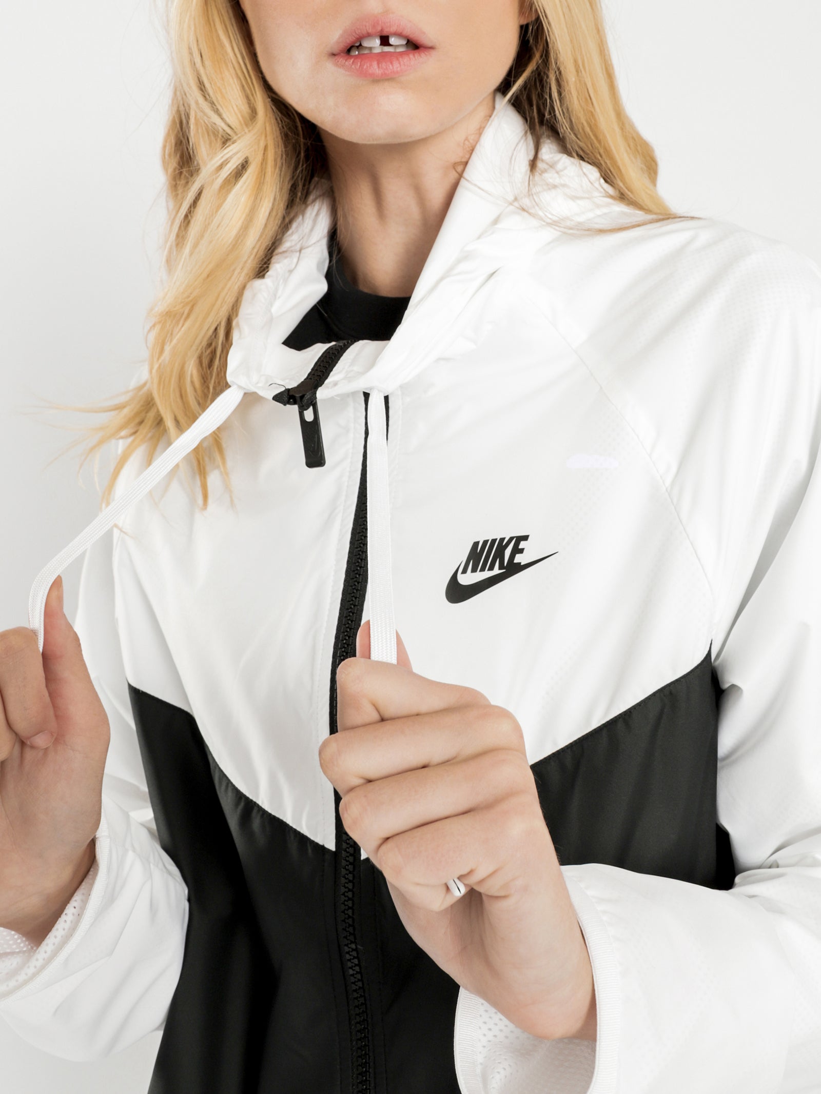 nike m nsw windrunner