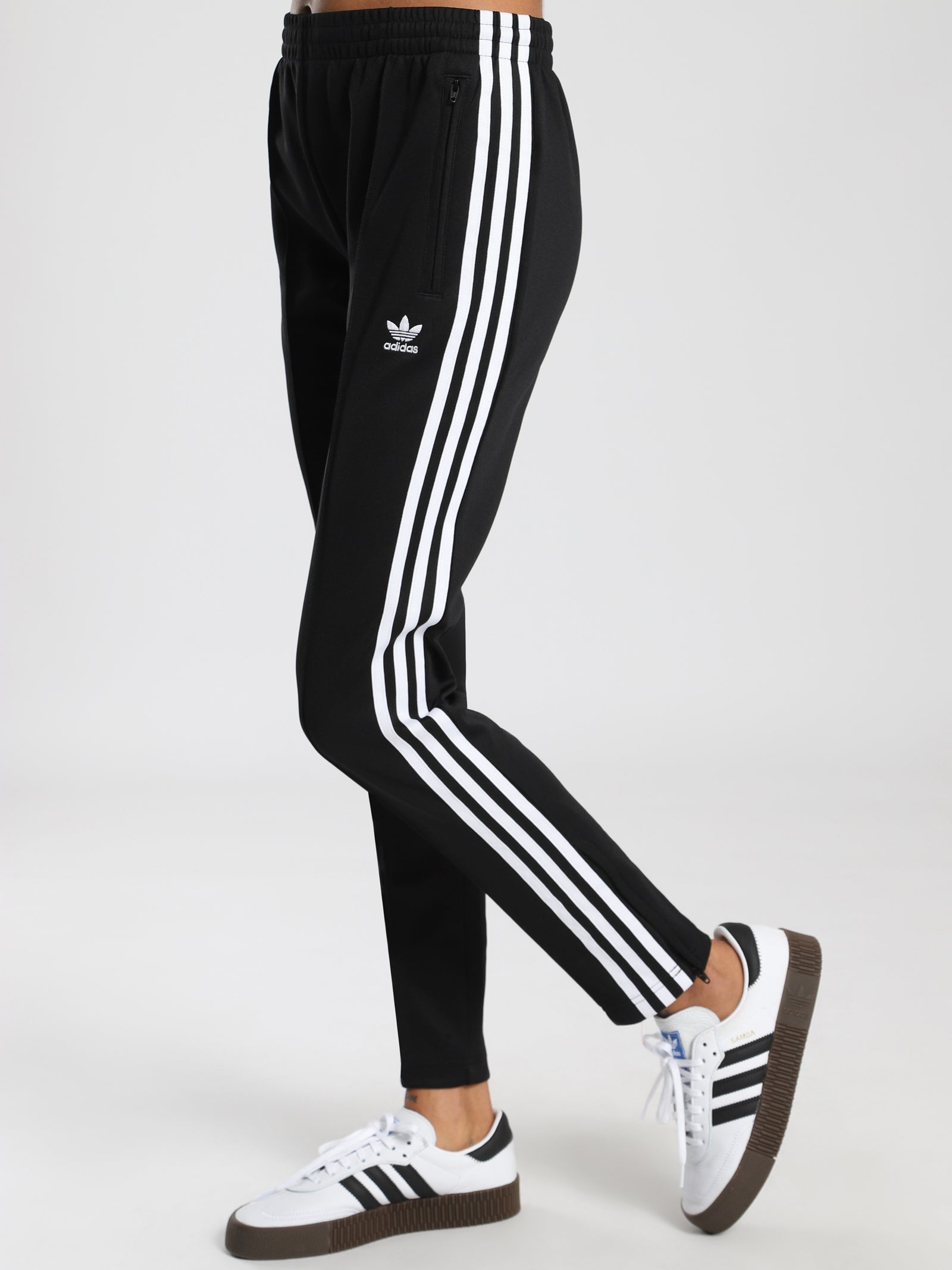 superstar track pants in black