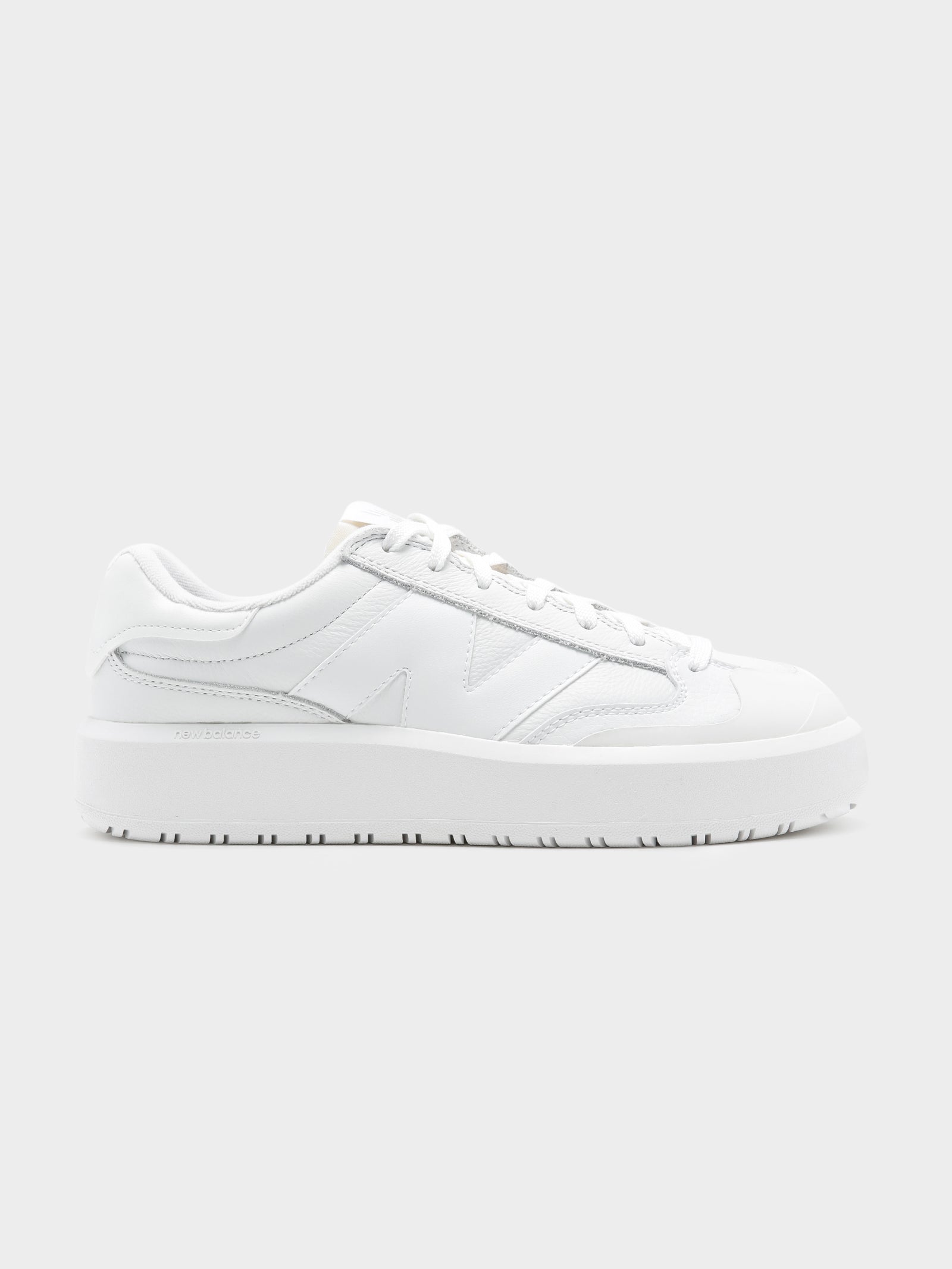 Unisex CT302 Sneakers in White - Glue Store