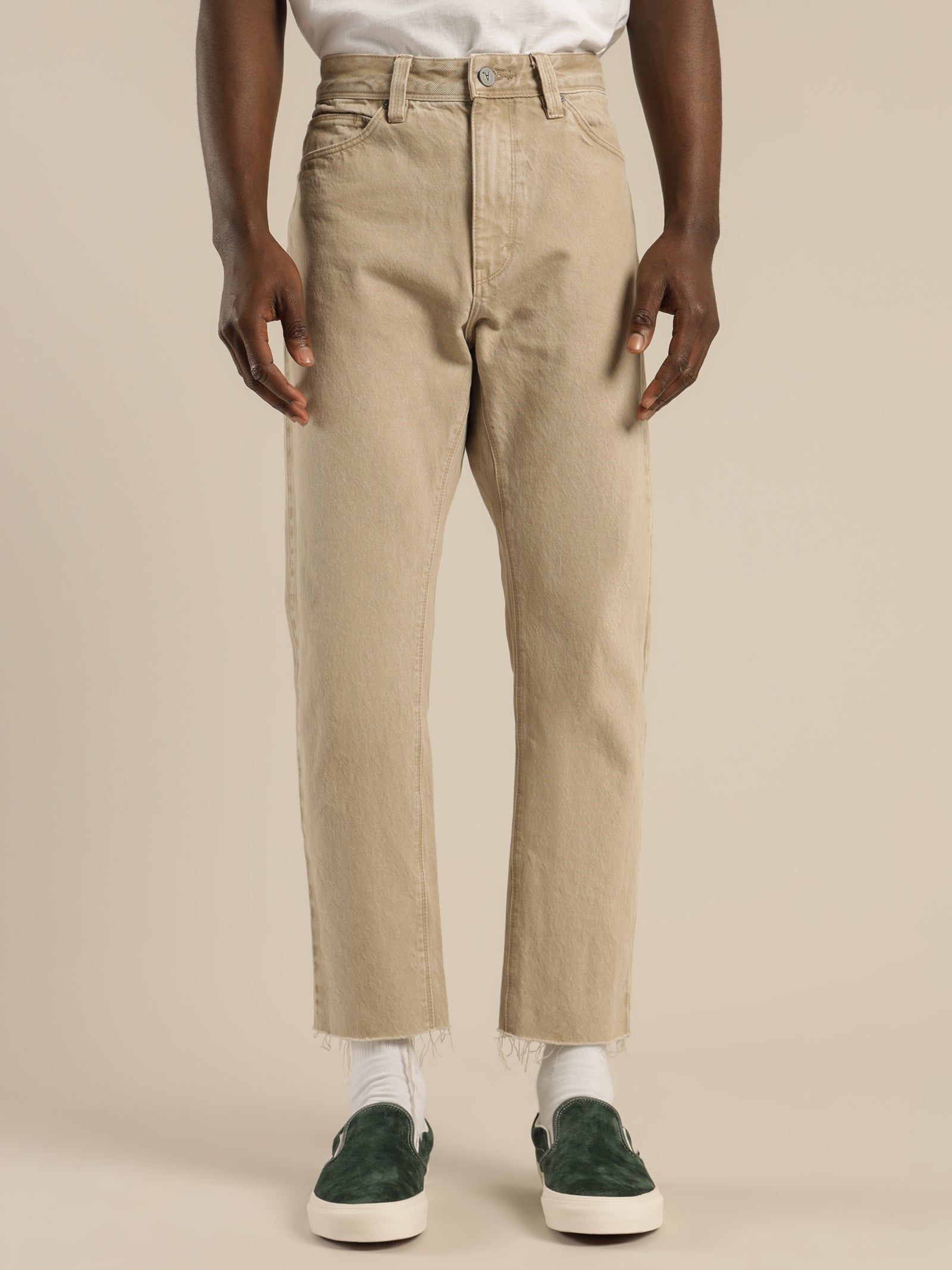 A Cropped Straight Jeans in Sand